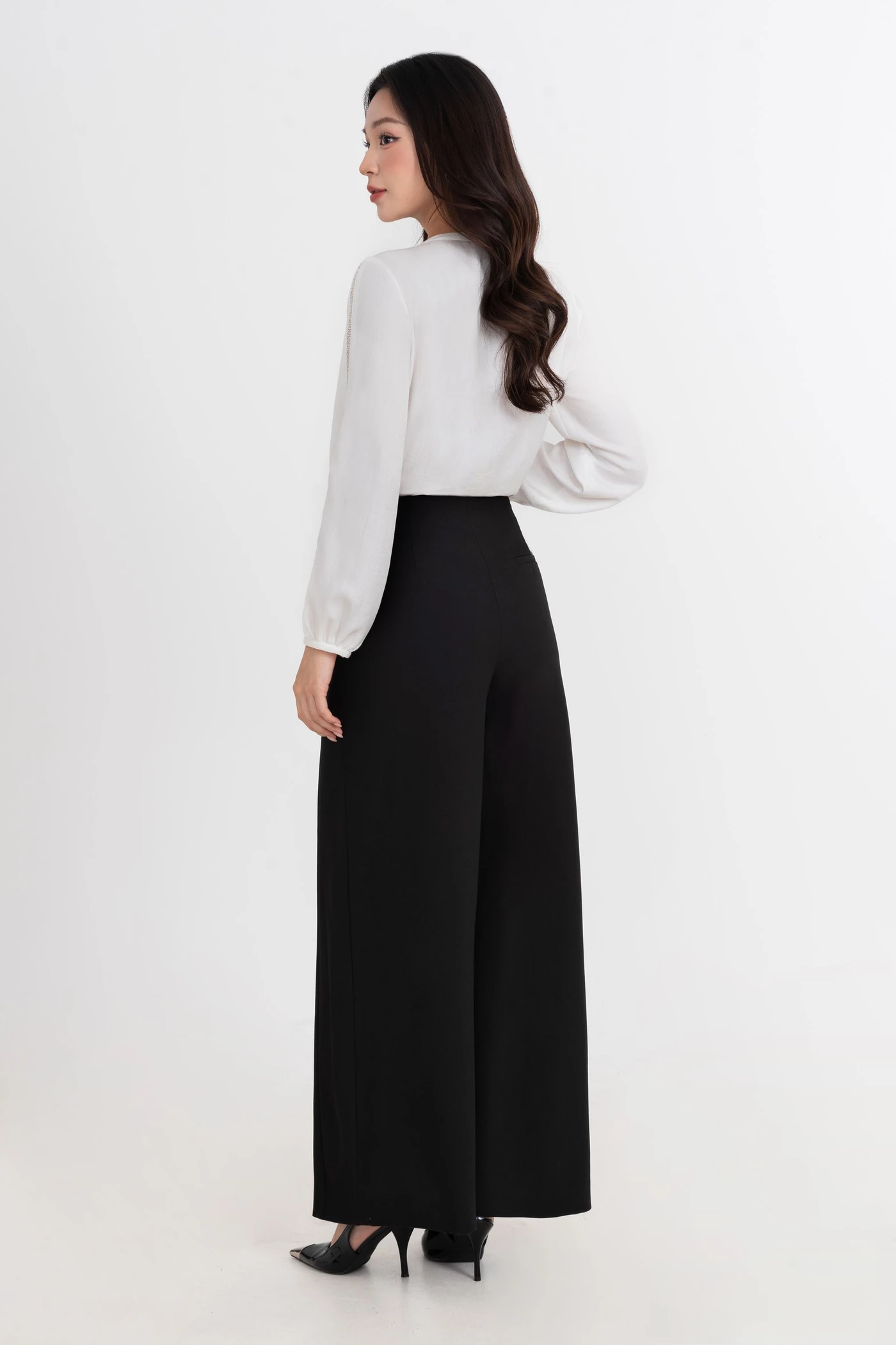 Quần dài ống suông Tuytsi