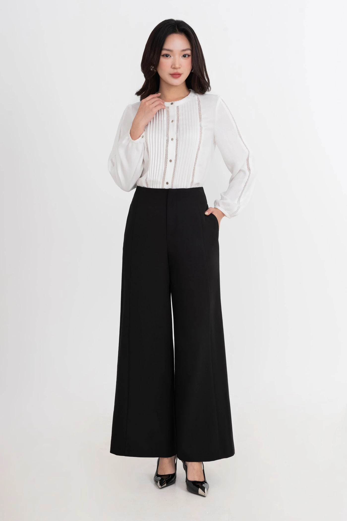 Quần dài ống suông Tuytsi