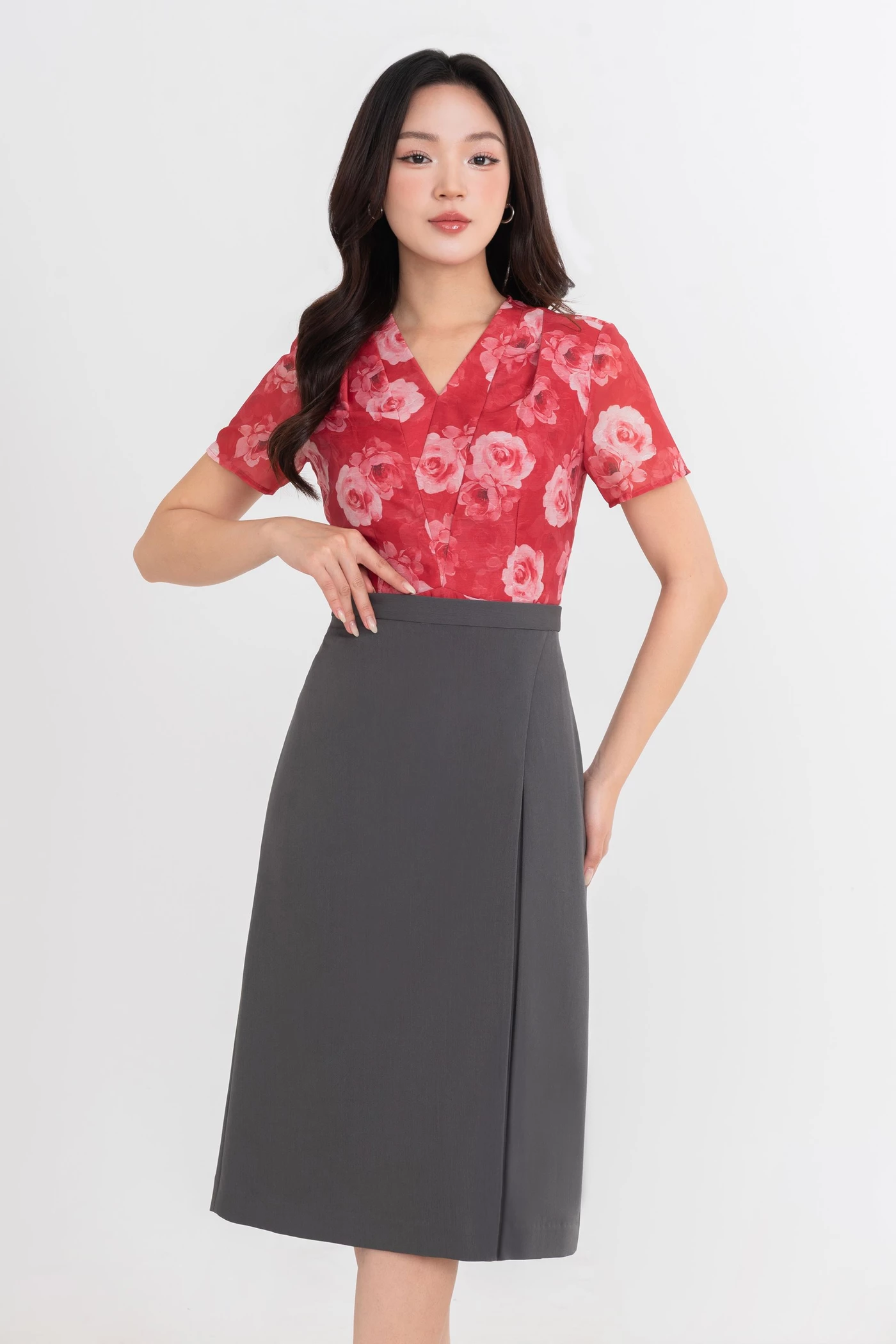 Chân váy A xẻ tà