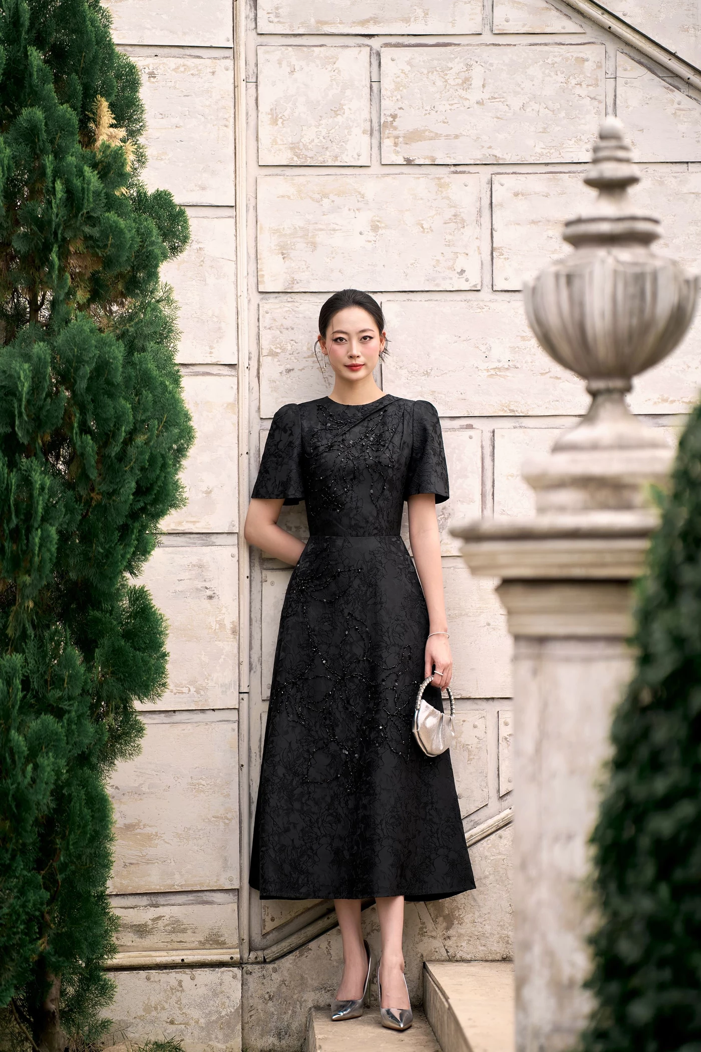 Jewel elegant - Đầm dạ hội ngọc trai đen