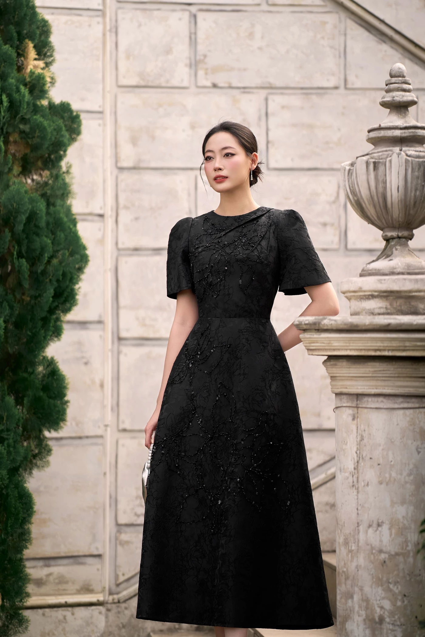 Jewel elegant - Đầm dạ hội ngọc trai đen