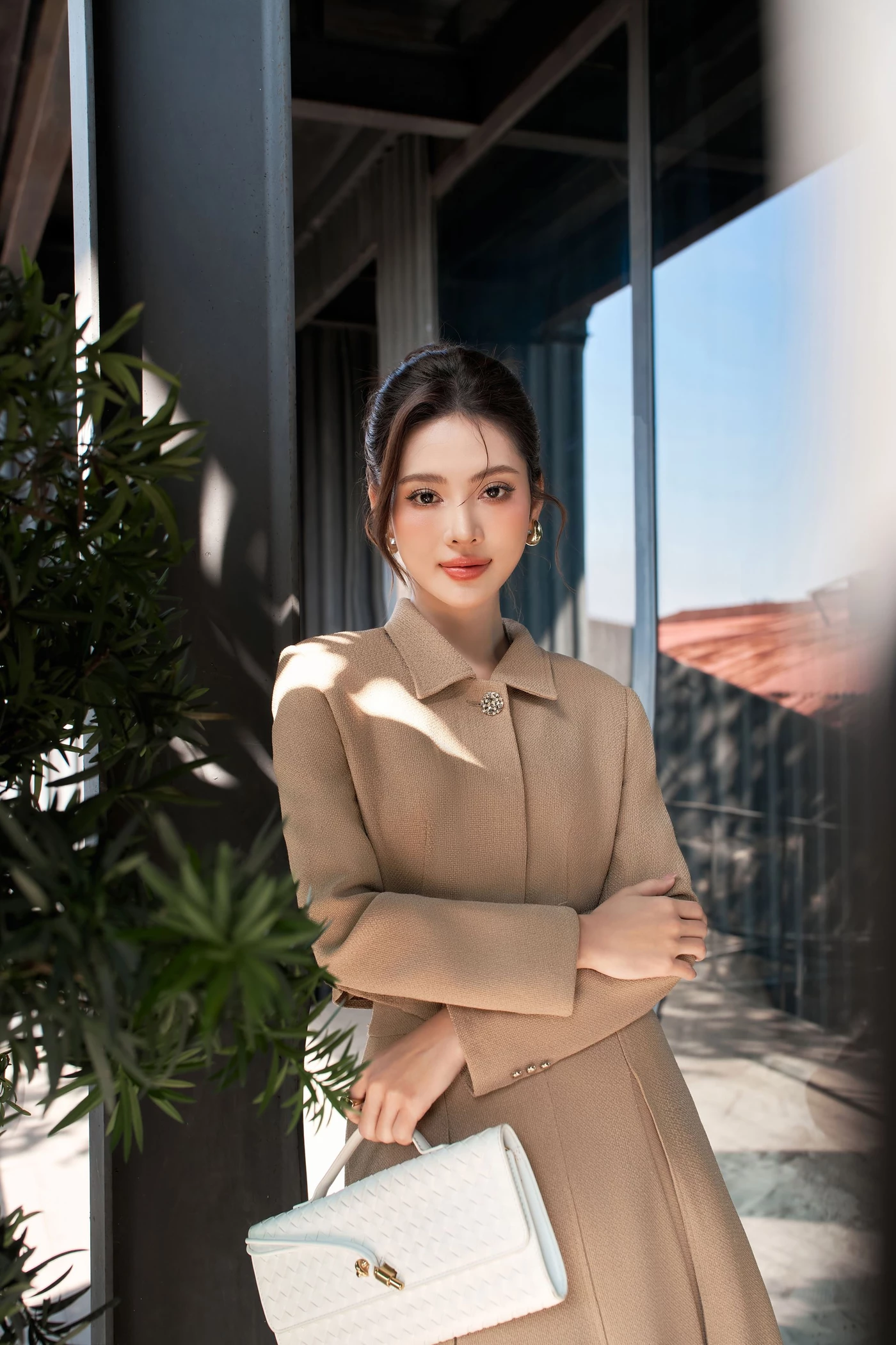 Áo khoác cổ đức Camille Cropped