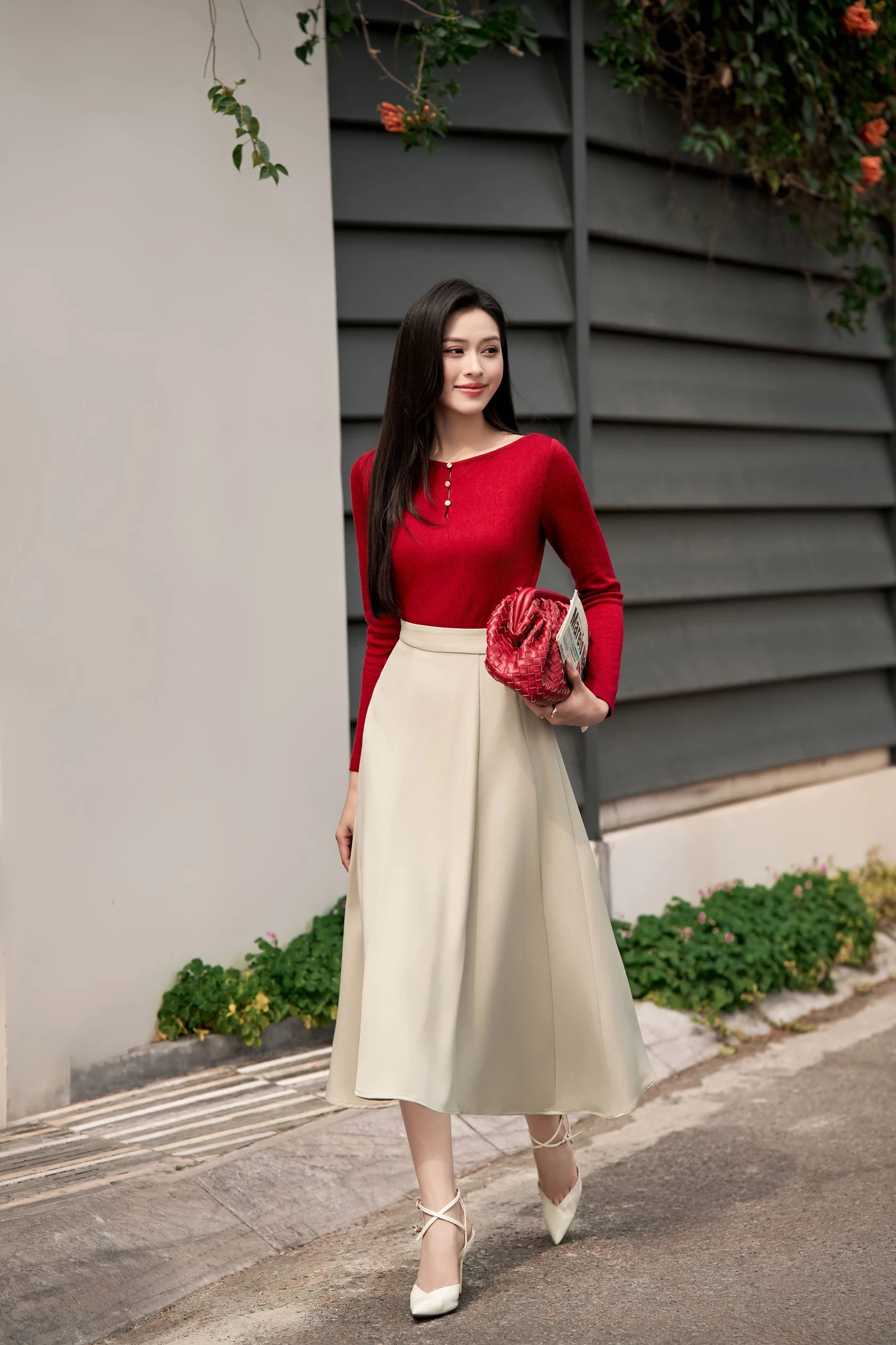 Chân váy xòe Midi Tuytsi