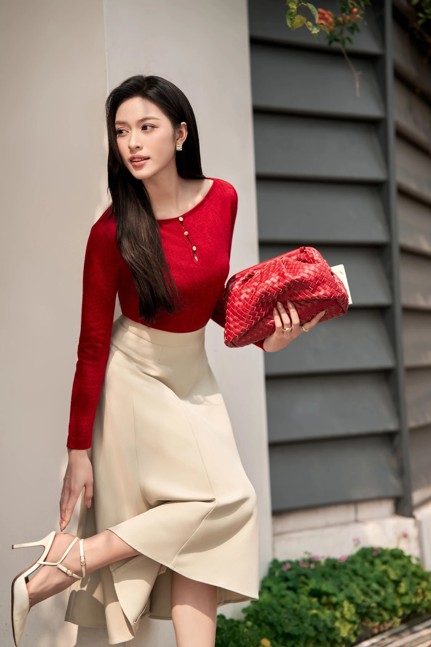 Chân váy xòe Midi Tuytsi