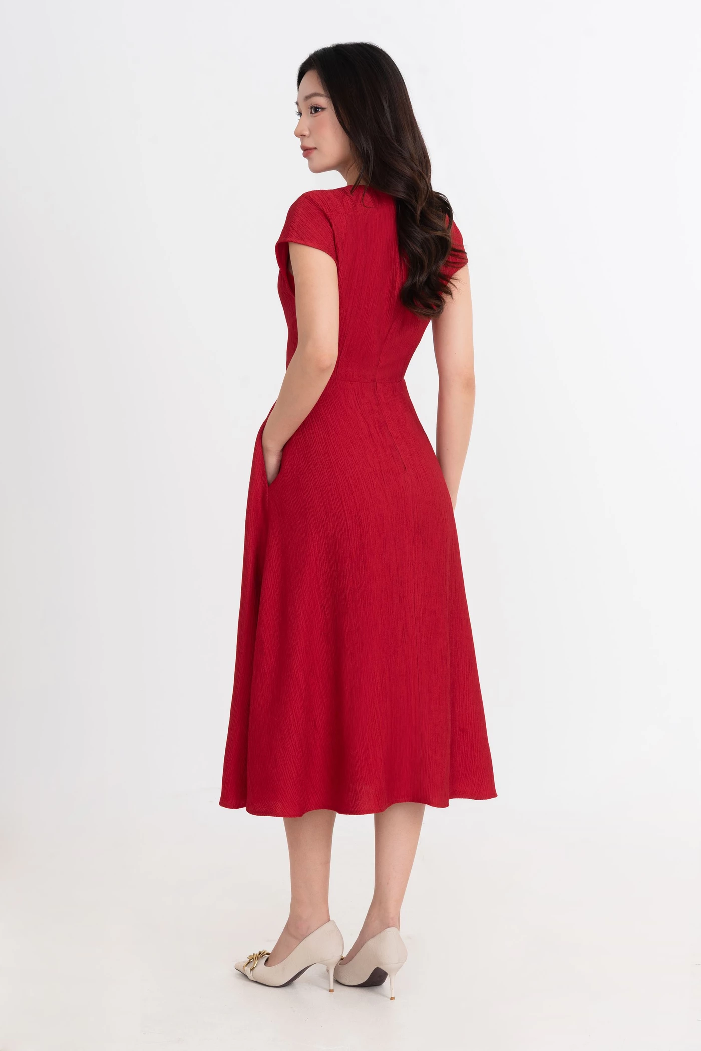 Đầm xòe đỏ Camellia