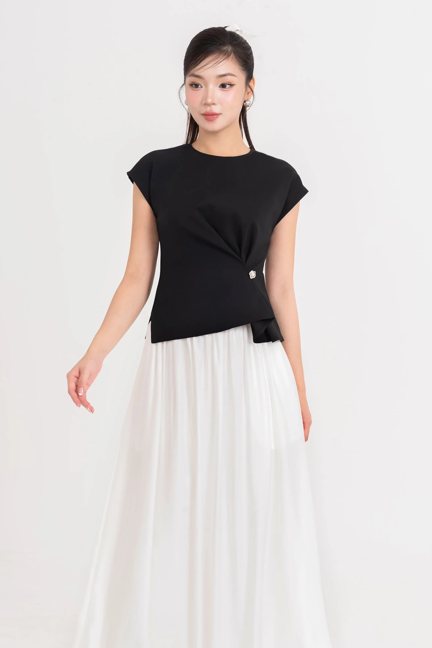 Áo ôm Khaki Charm Top