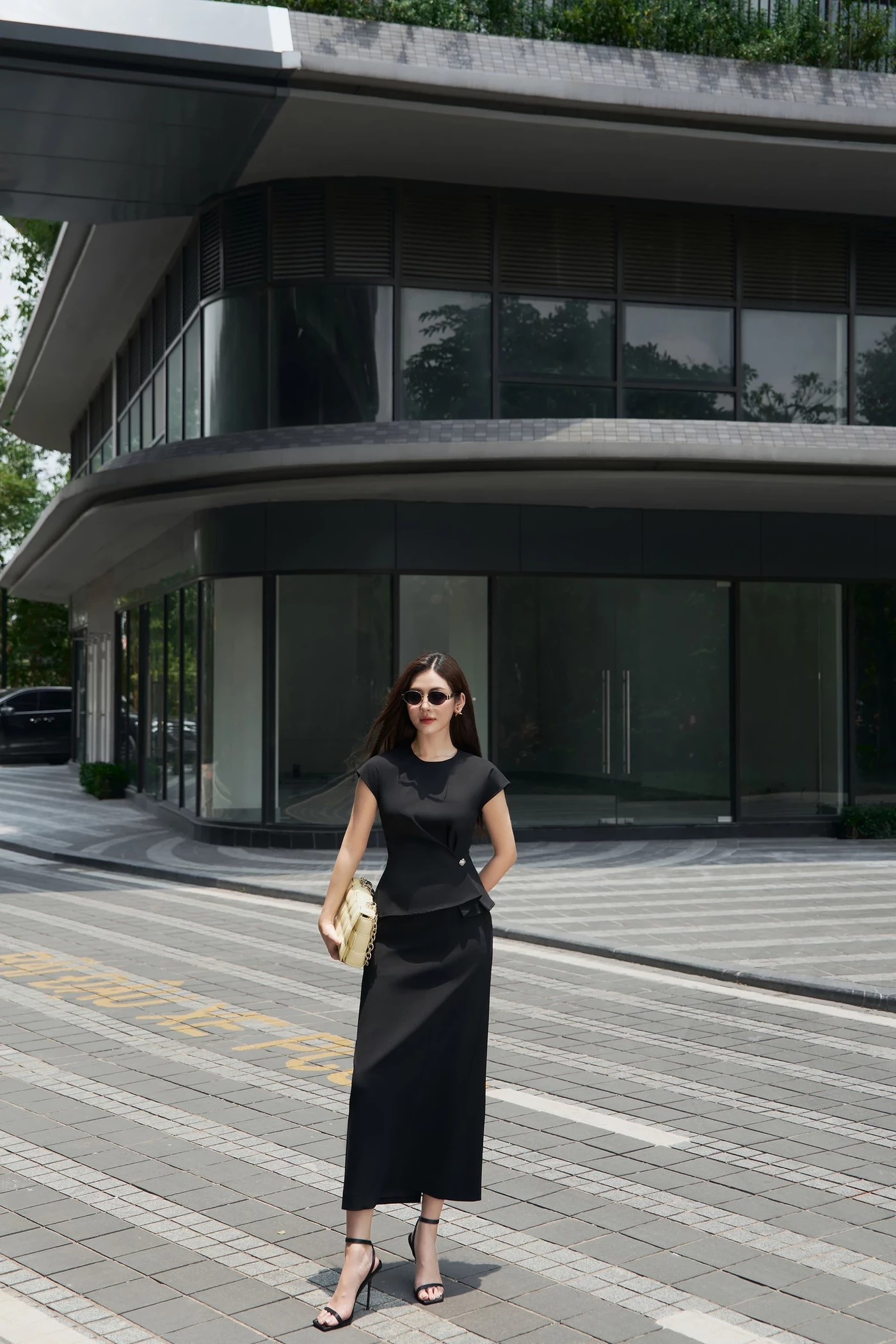 Áo ôm Khaki Charm Top