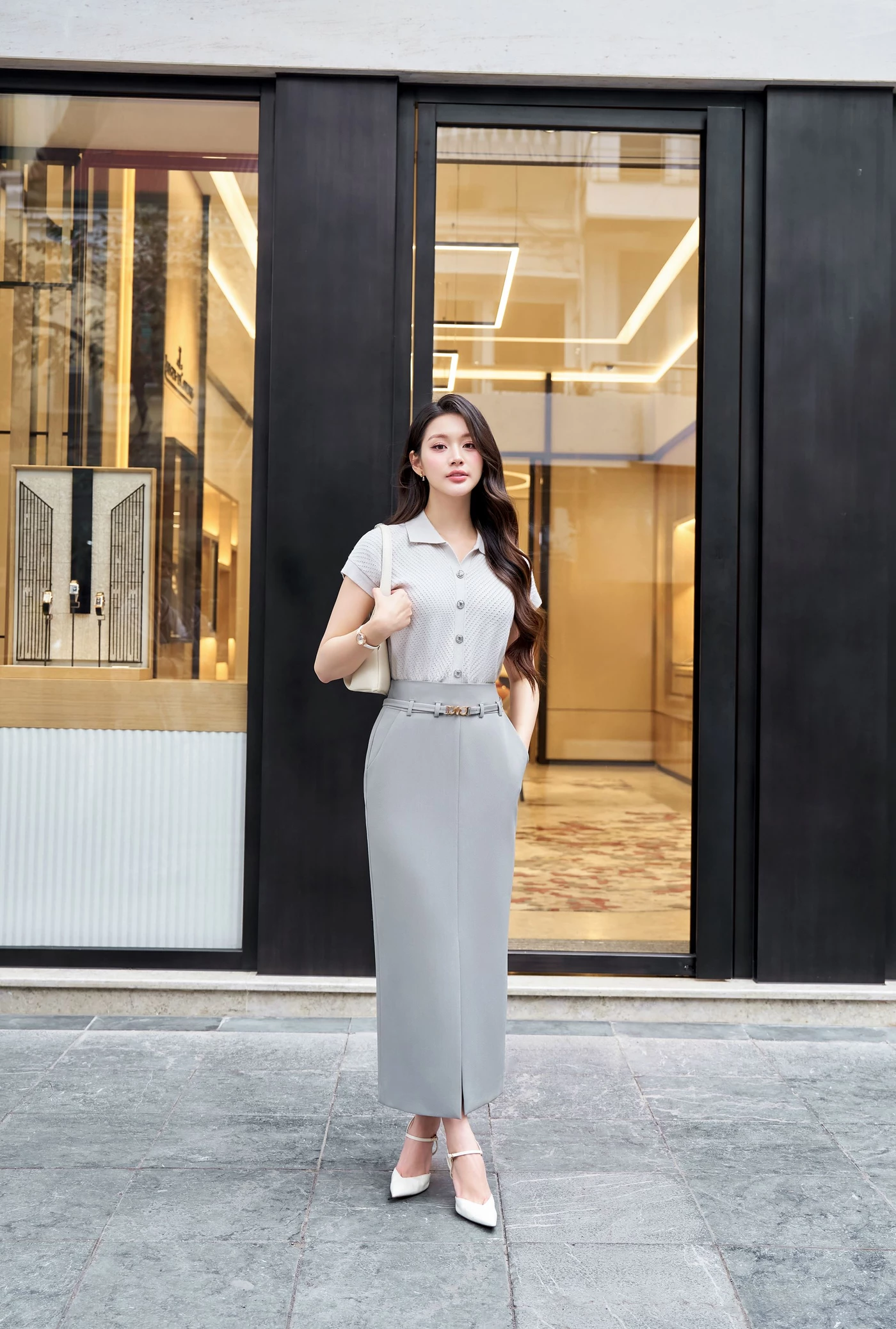 Chân váy bút chì dáng dài Refined