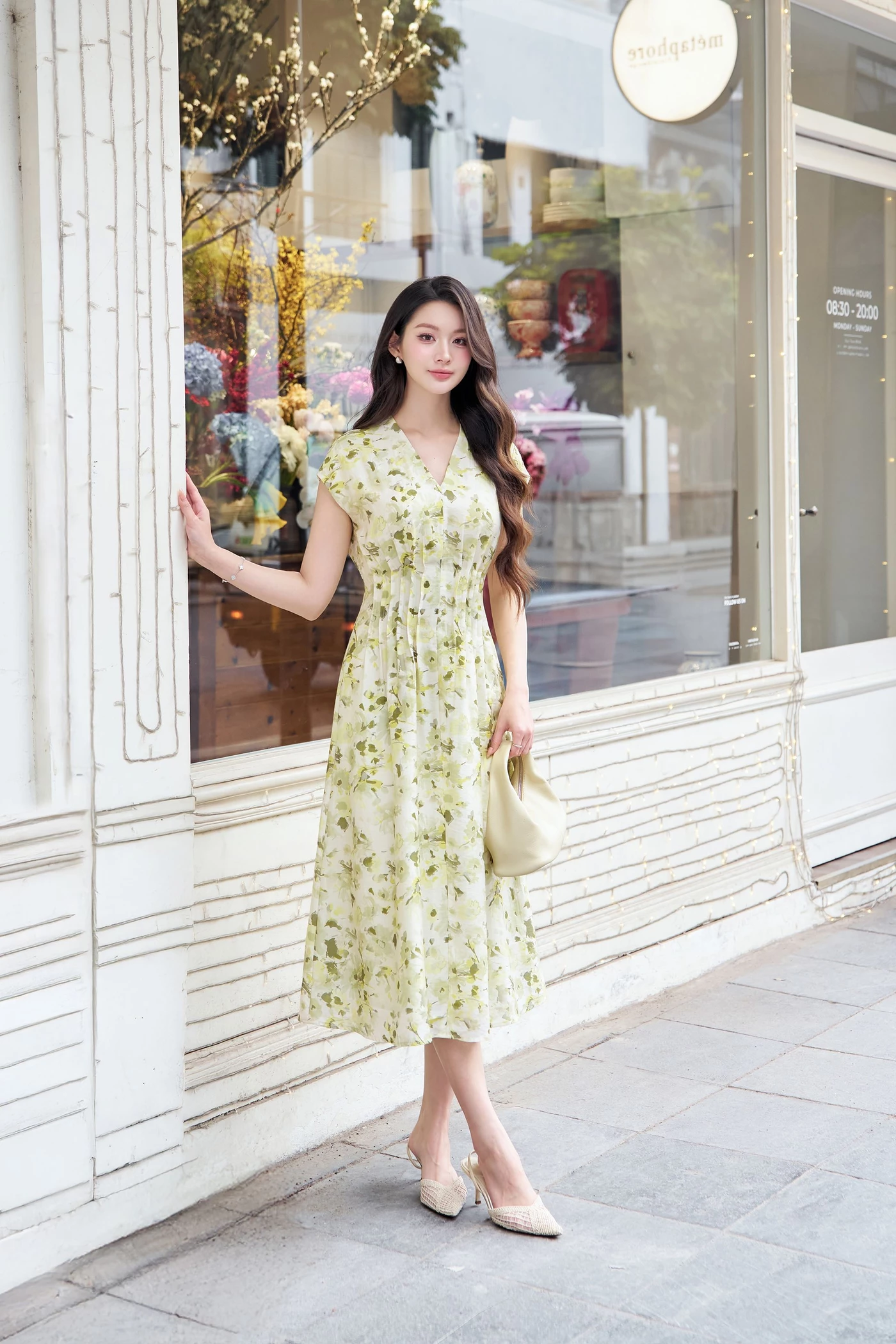 Đầm họa tiết Springlight Floral