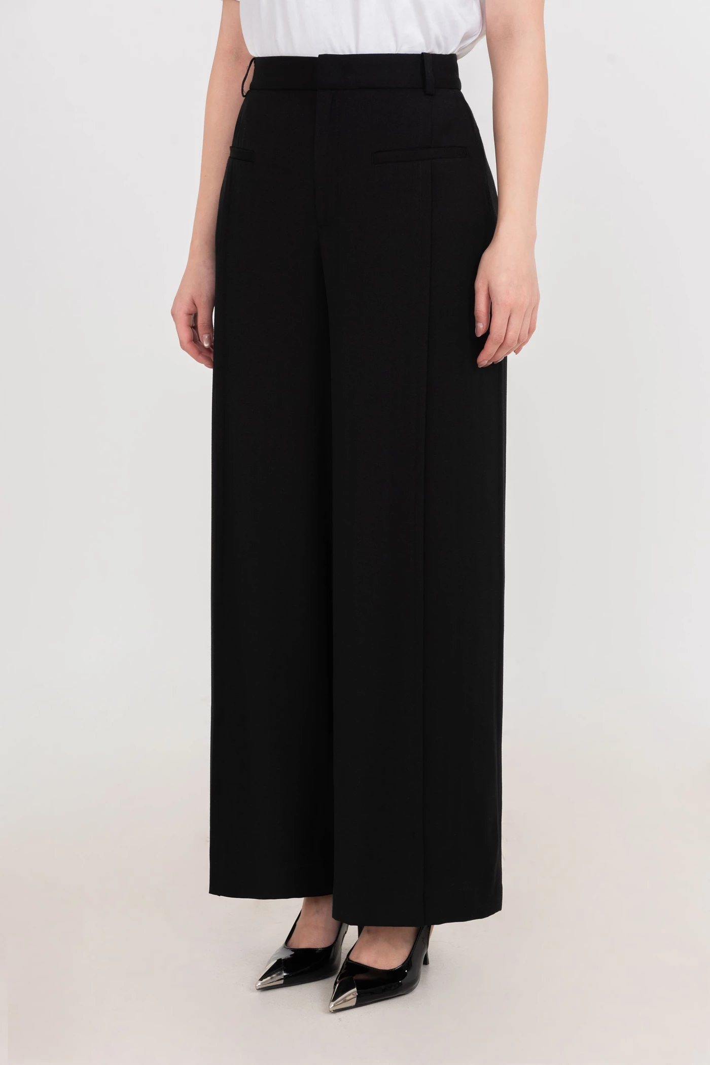 Quần tây suông Classic Wide