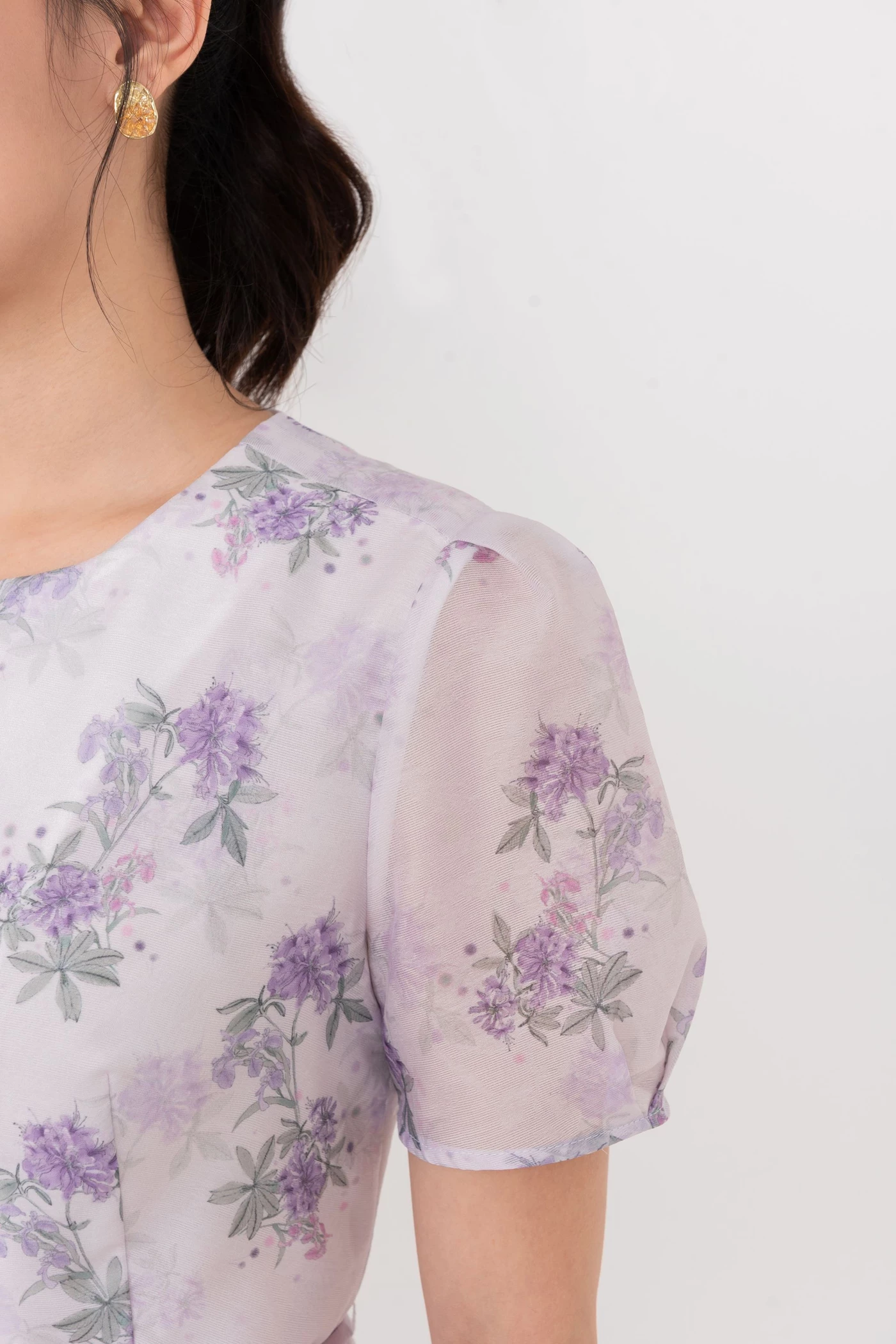 Áo sơ mi lụa Spring Aura