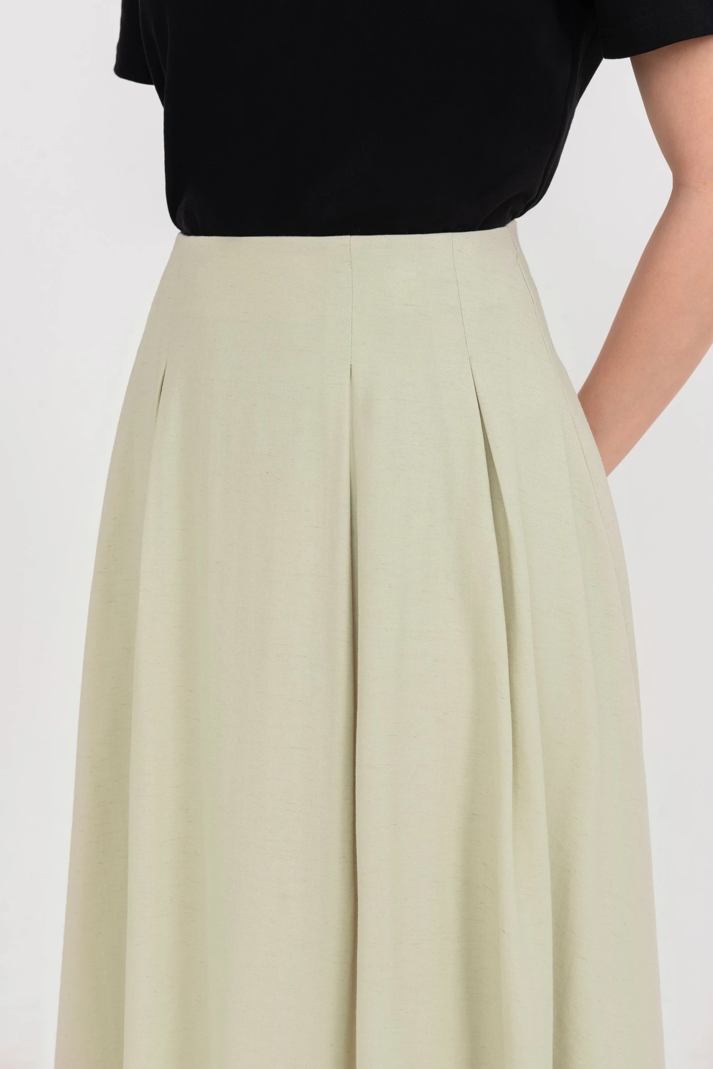 Chân váy xếp ly dài Soft Flow