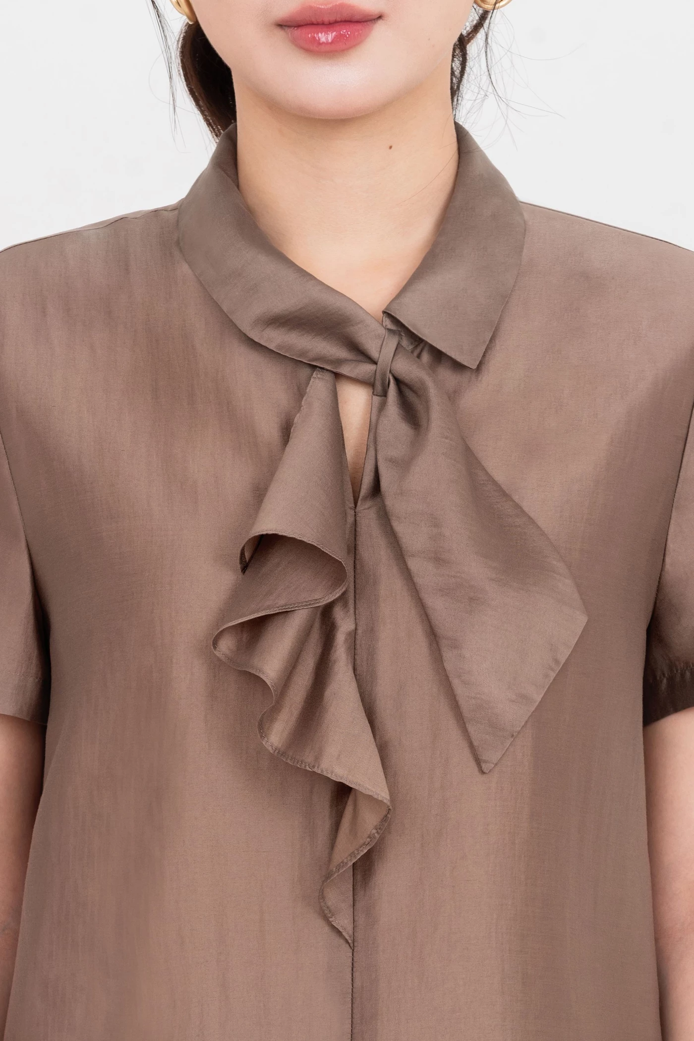 Áo sơ mi cổ nơ Nâu Tây