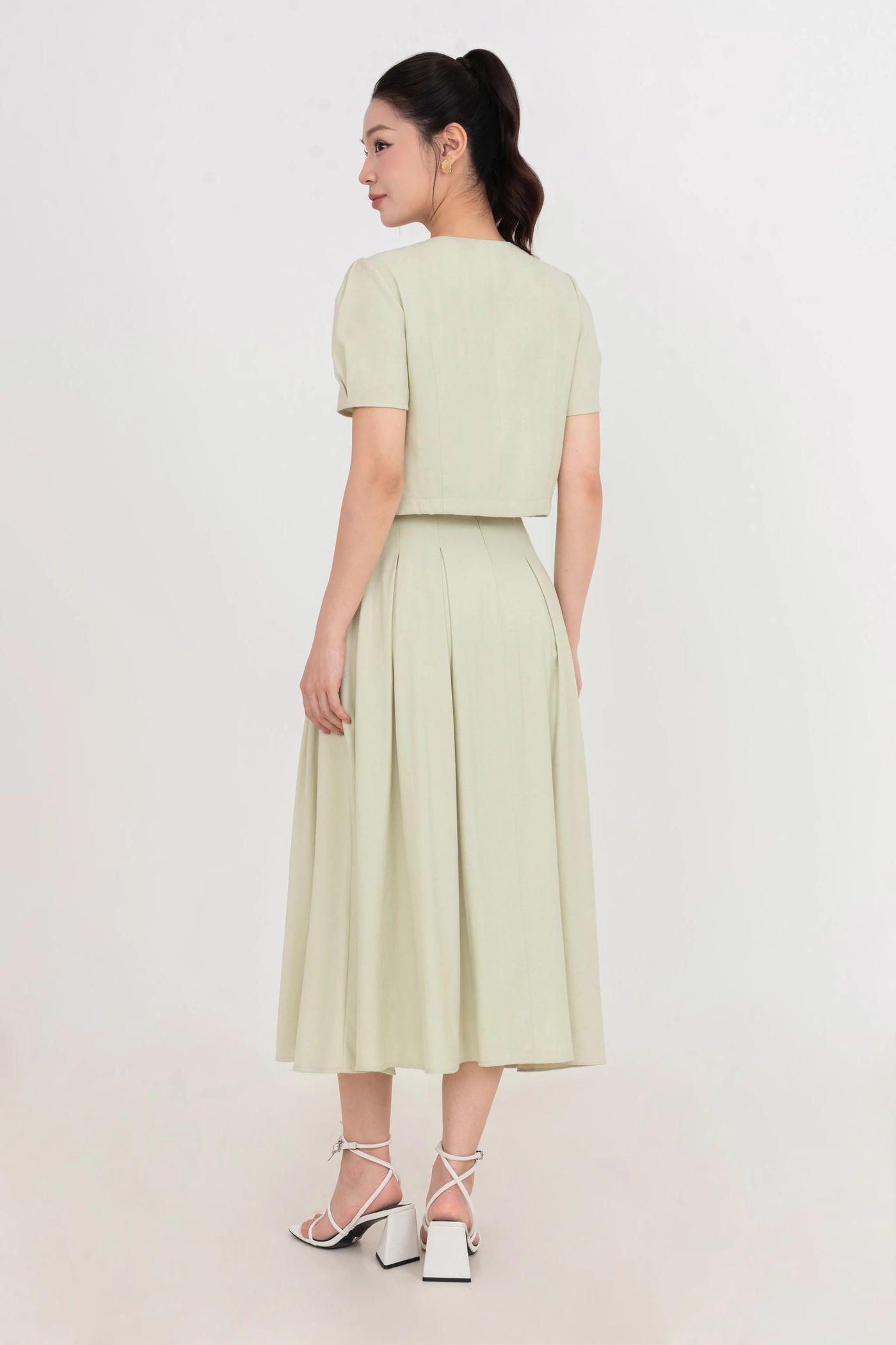 Chân váy xếp ly dài Soft Flow