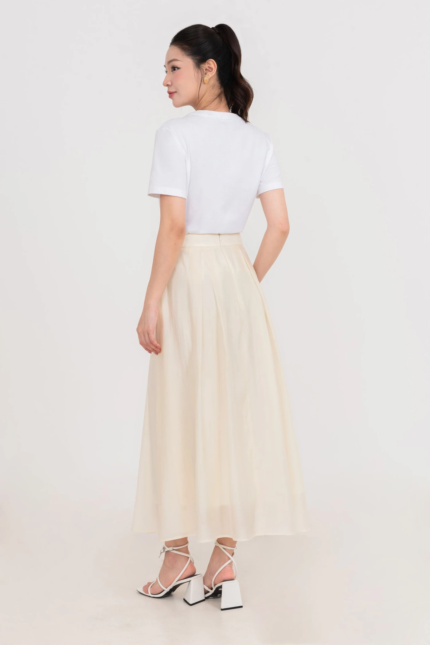 Chân váy lụa xếp ly Spring Waltz