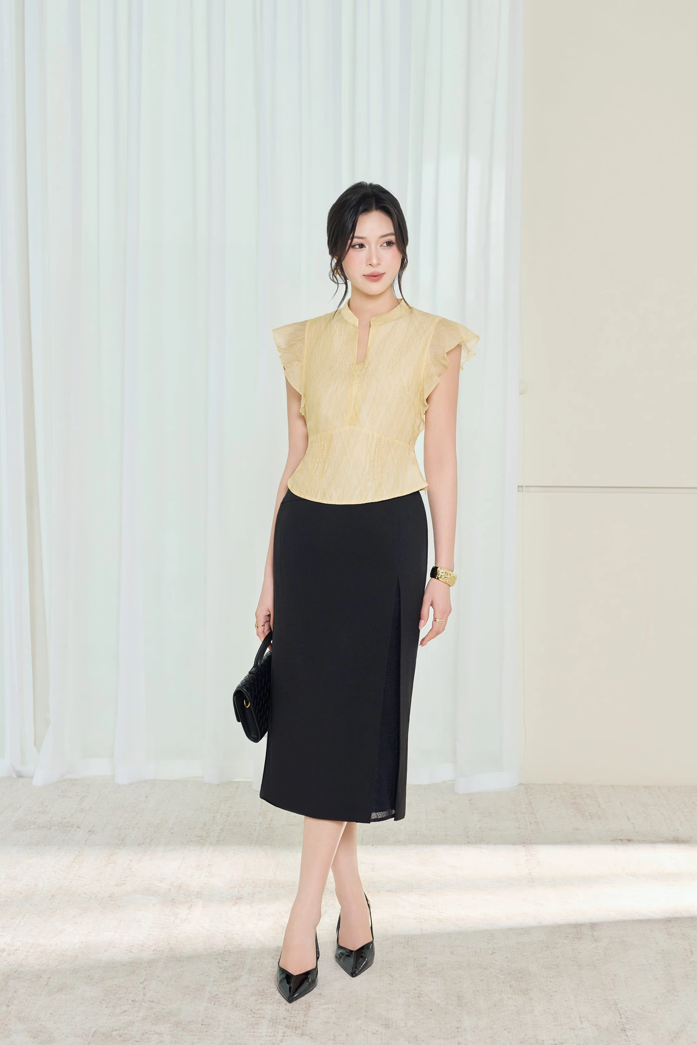 Áo sơ mi Soft Ruffle