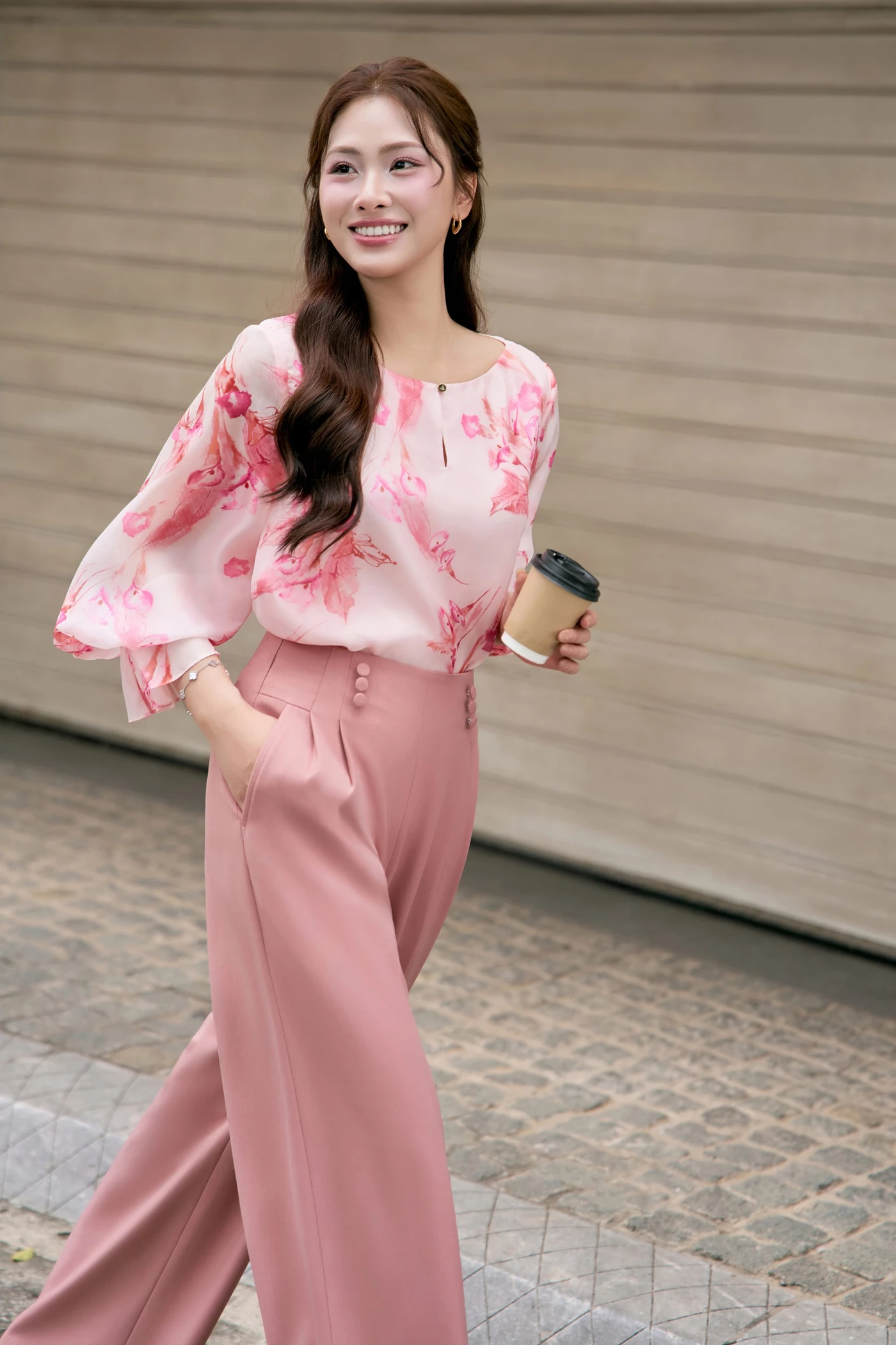 Áo kiểu Blush Essence