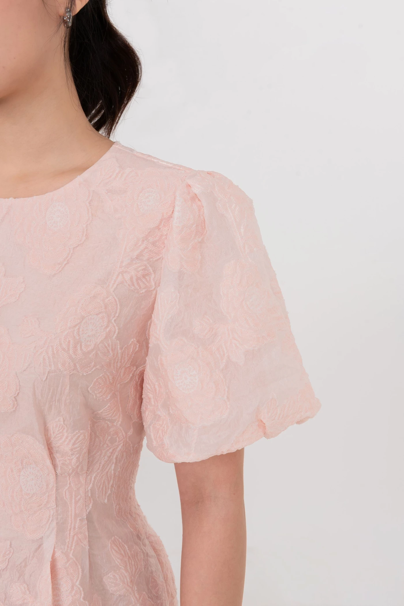 Áo kiểu Blooming Touch