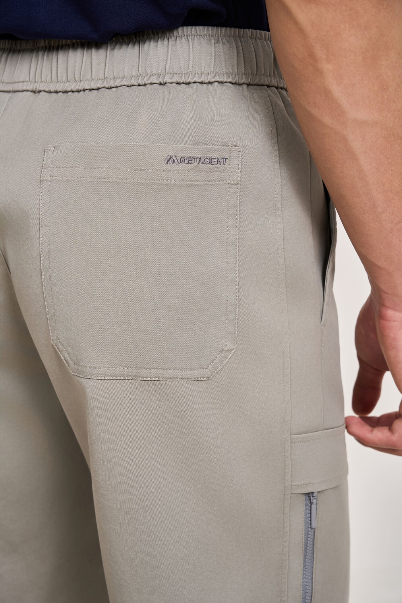 Quần shorts Easy Khaki