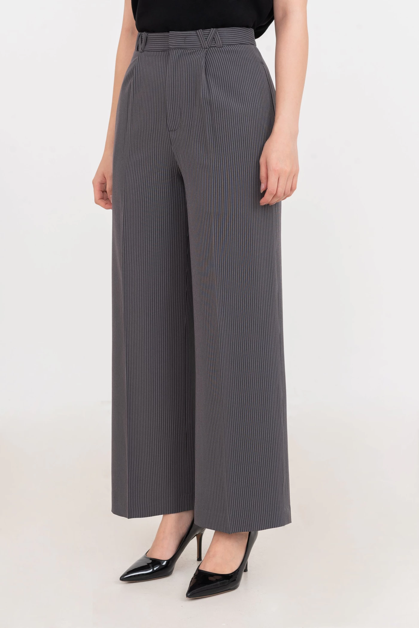 Quần suông kẻ Signature