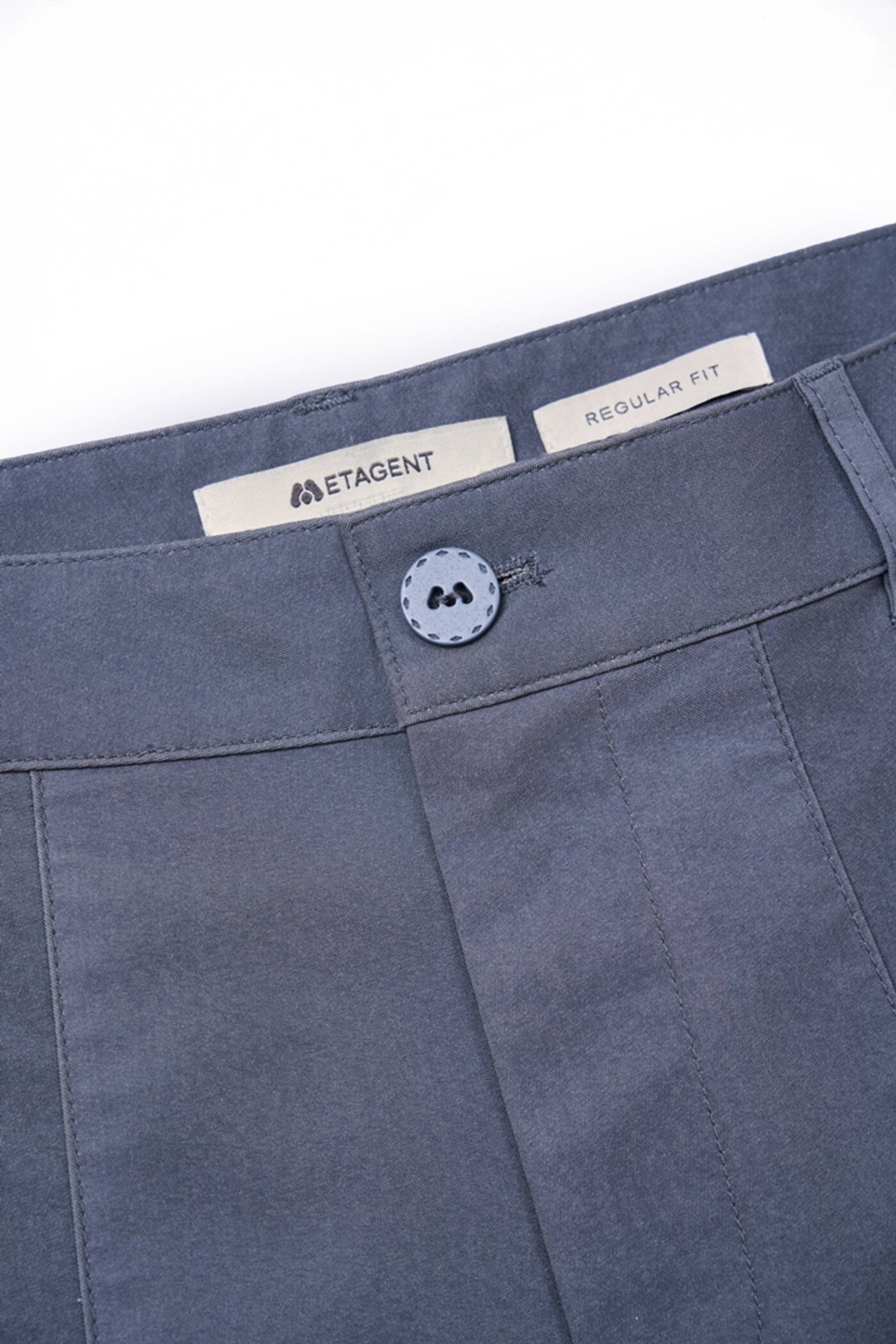 Quần shorts Khaki
