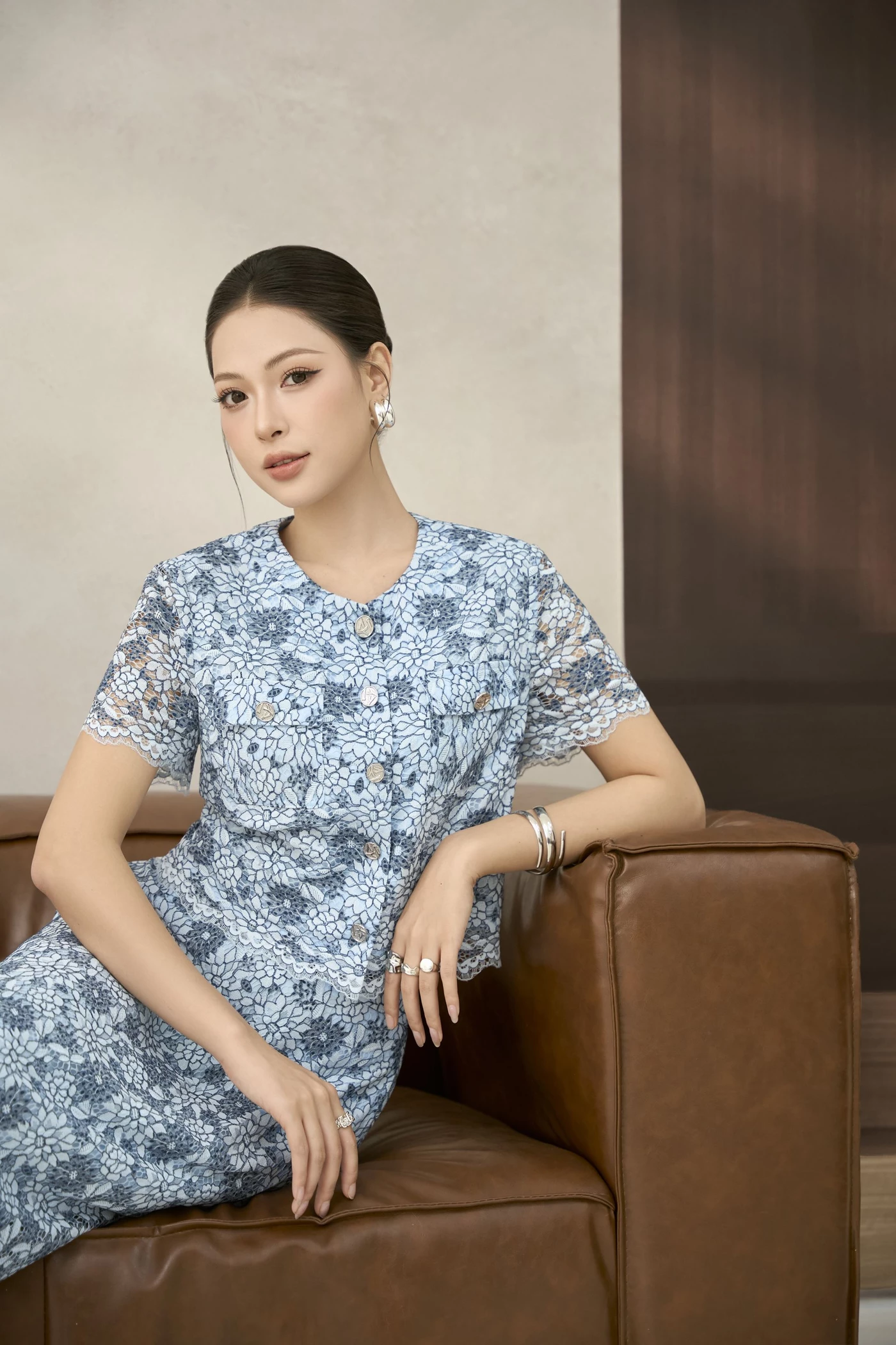 Chân váy ren Bloom Lace