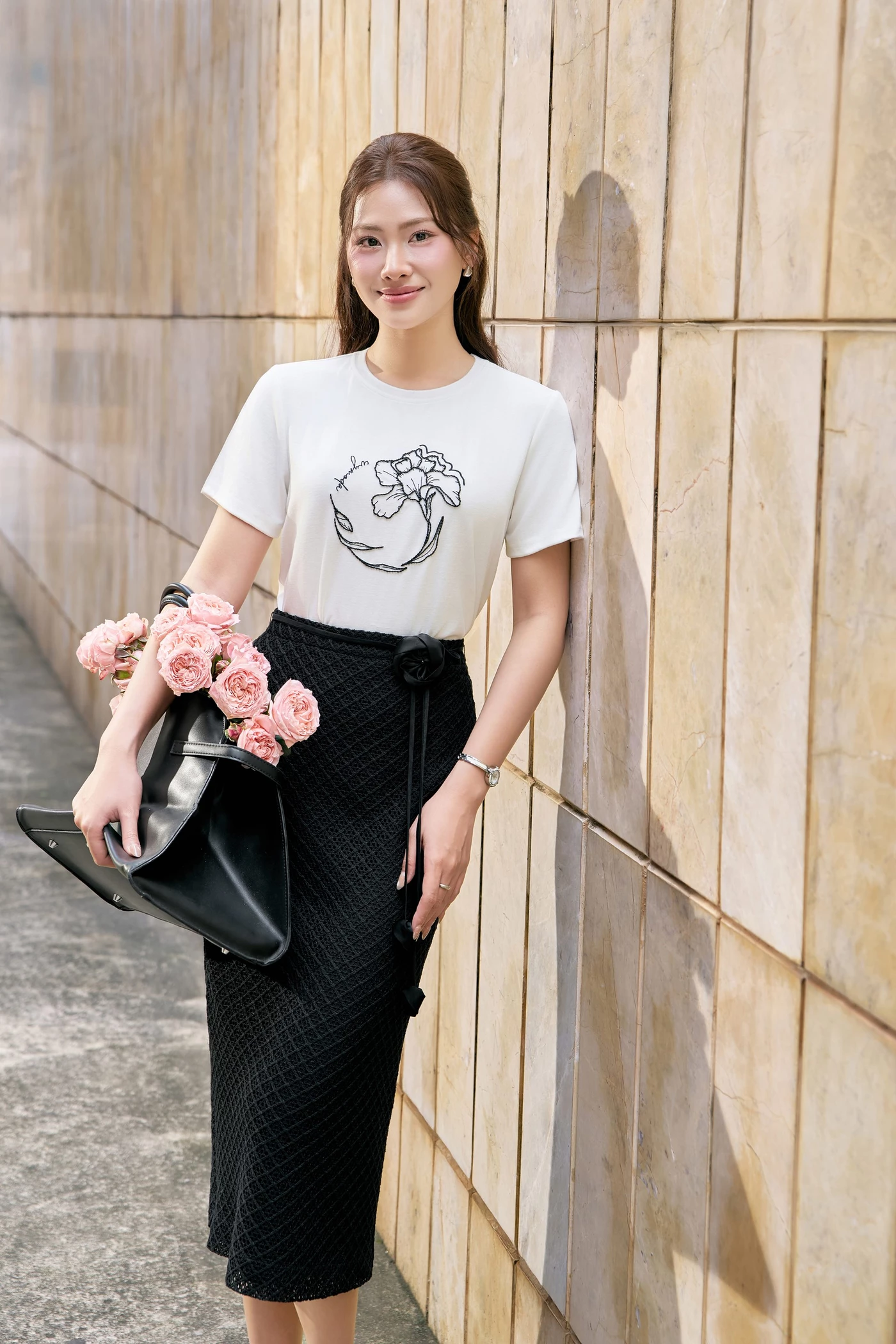 Bloom Softly Tee - Áo thun cotton