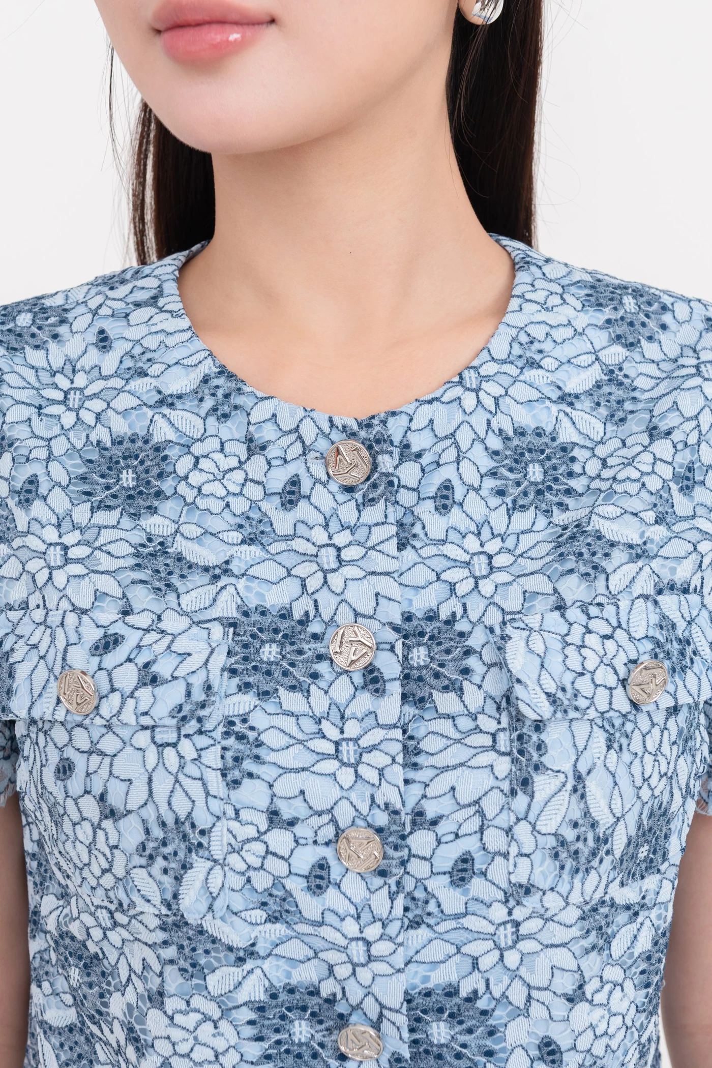 Áo kiểu ren Bloom Lace