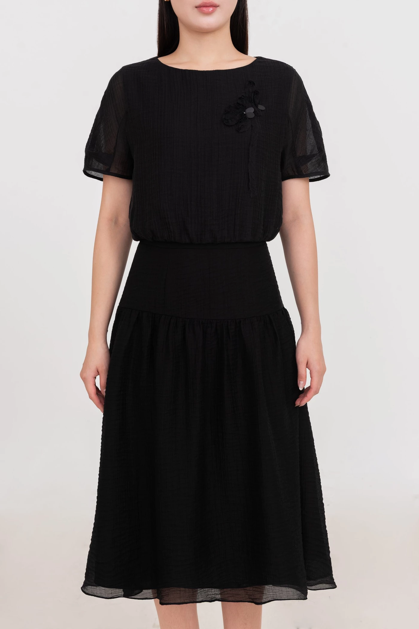 Áo kiểu Bloom Harmony