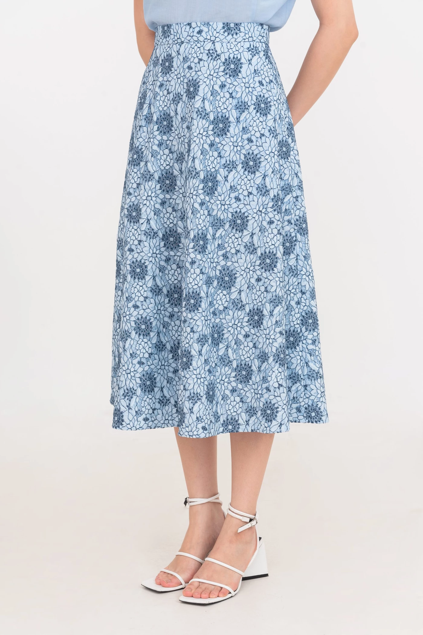 Chân váy ren Bloom Lace