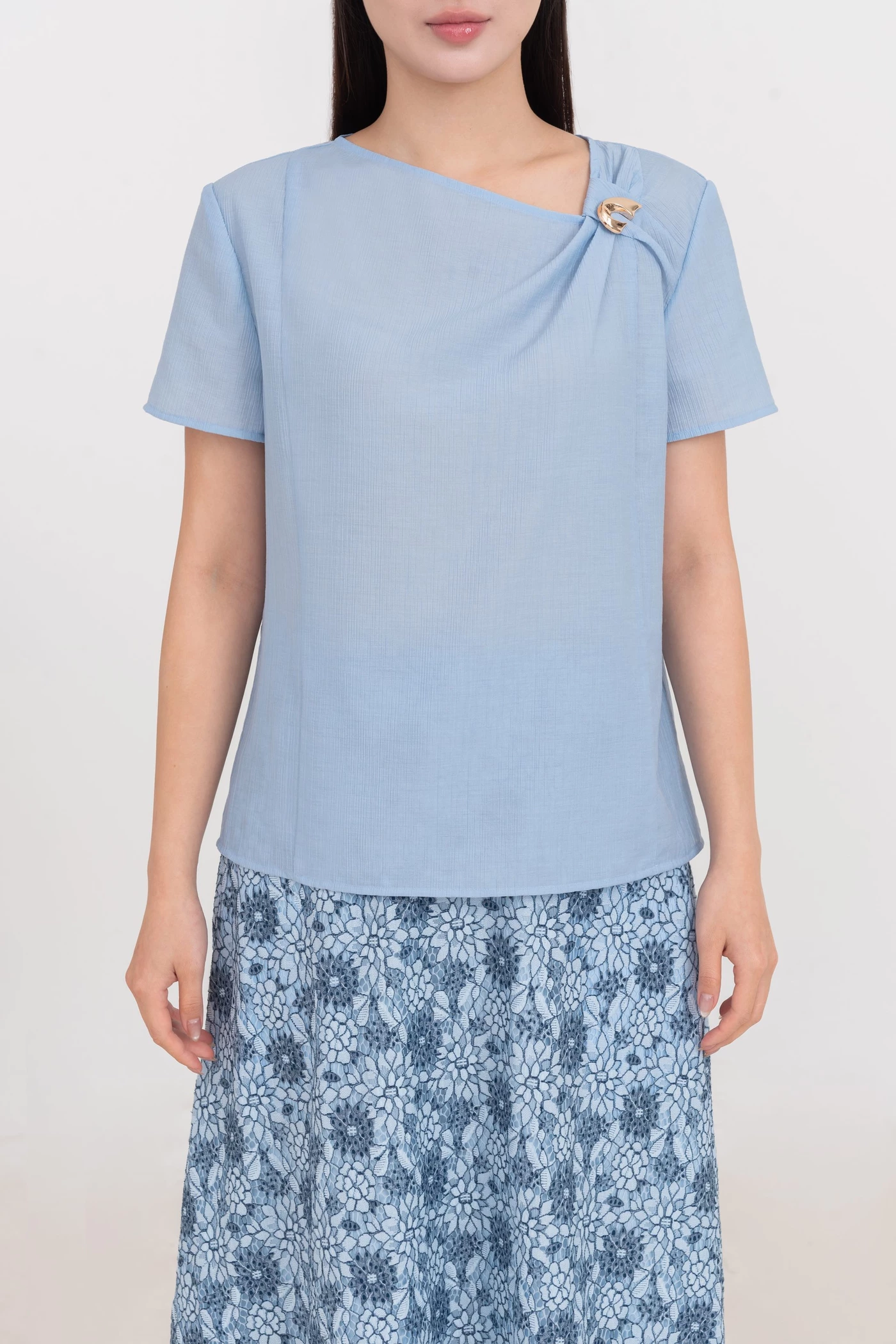 Áo sơ mi lụa Draped Breeze