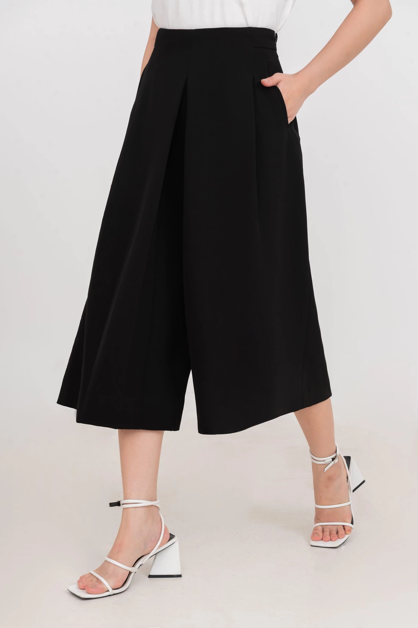 Quần Tây Elegant Cropped