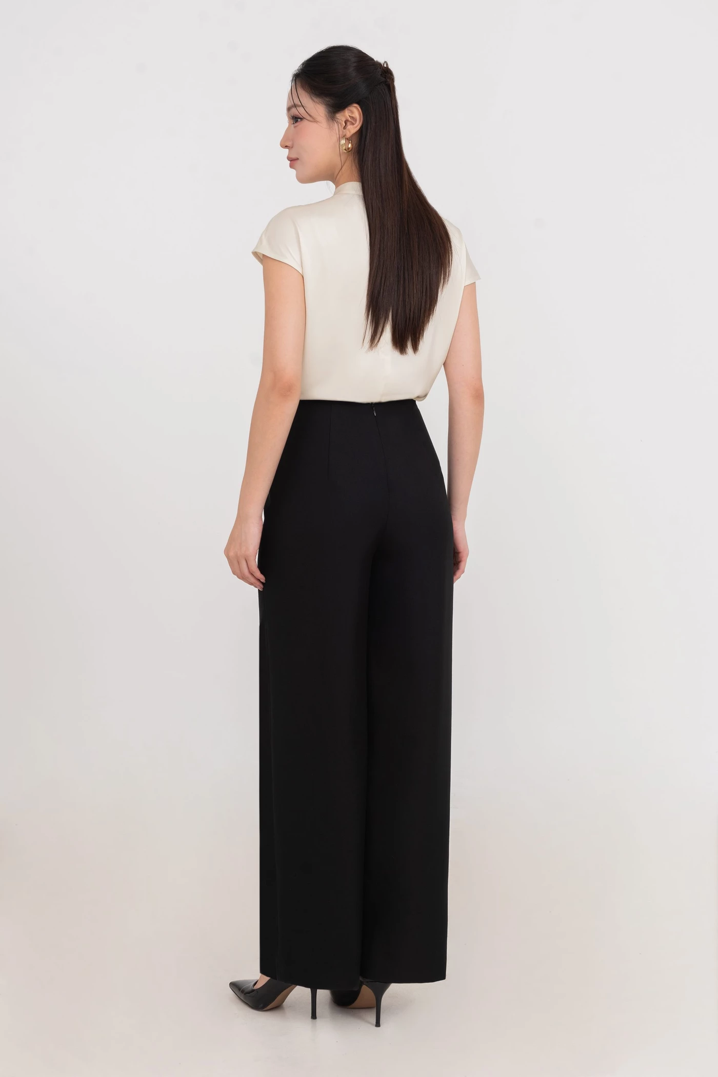 Áo lụa Soft Petal