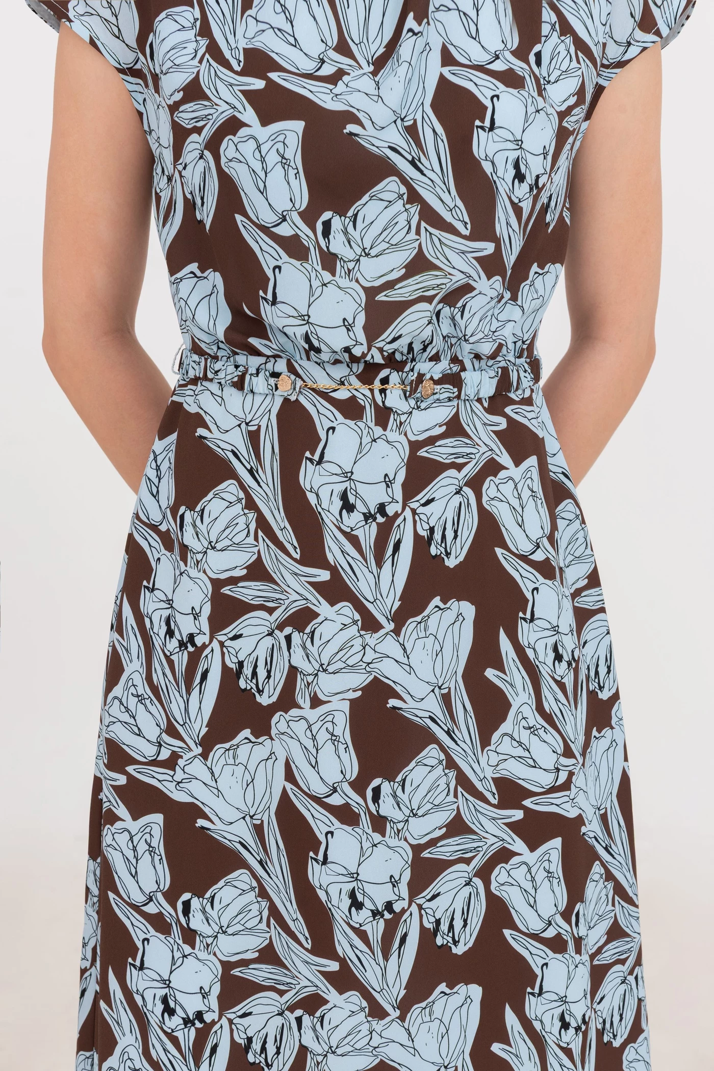 Đầm lụa tay hến Deep Blue