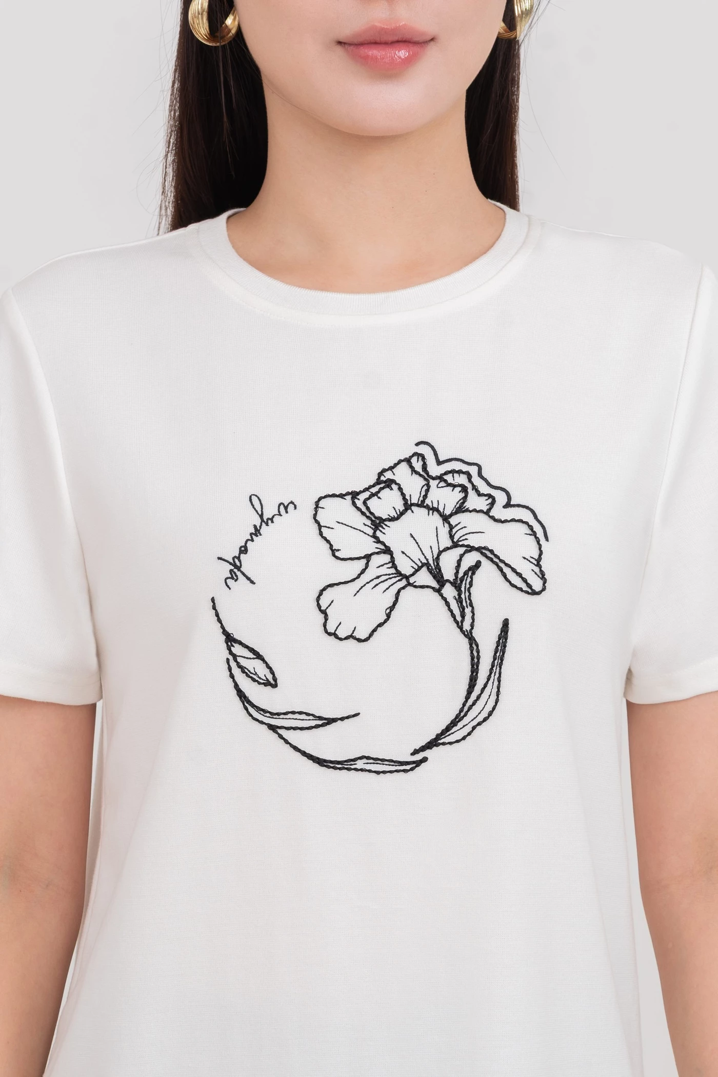 Bloom Softly Tee - Áo thun cotton
