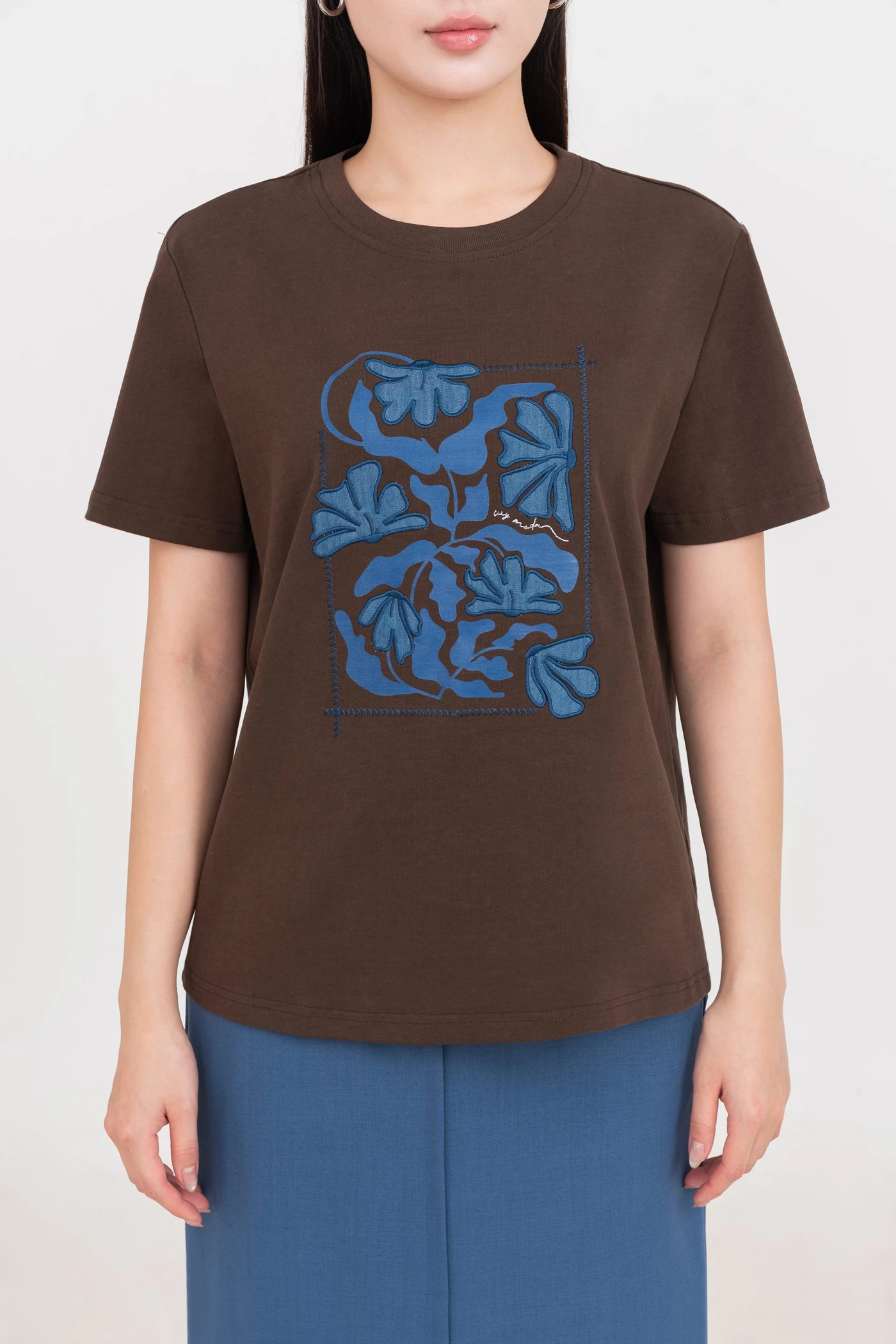 Áo thun in họa tiết Floral