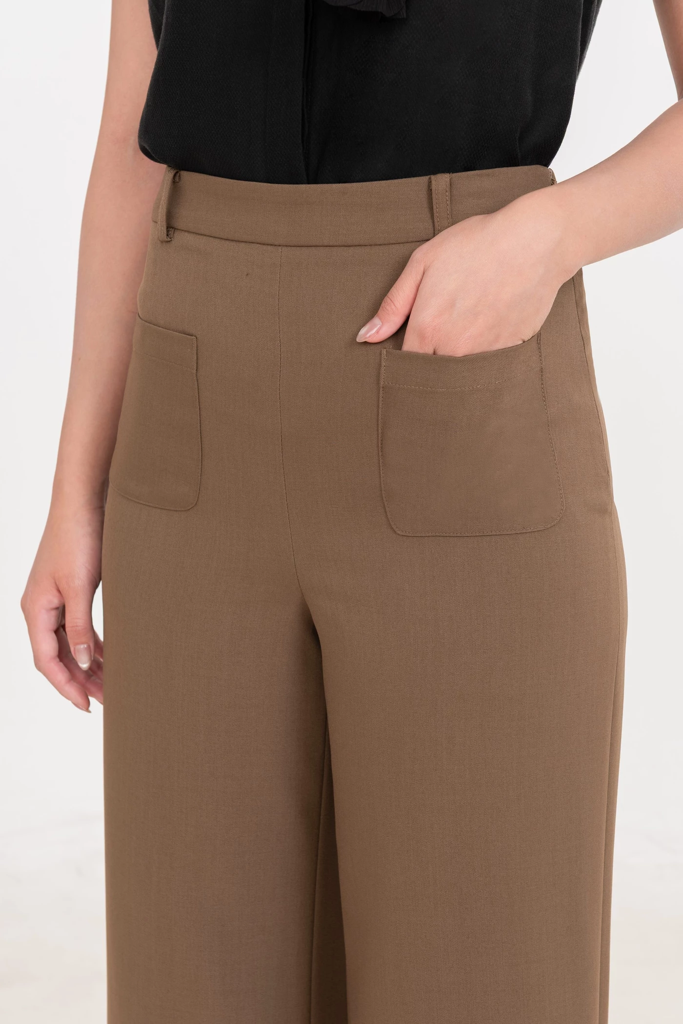 Quần Tây suông nâu rêu