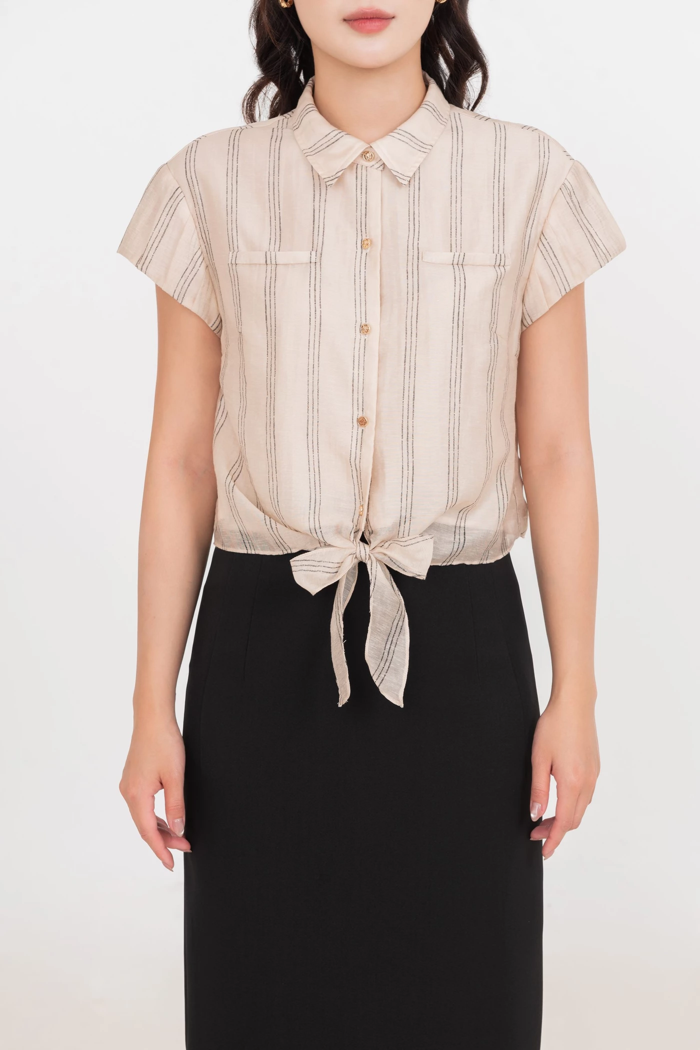 Áo sơ mi kẻ Tie Front