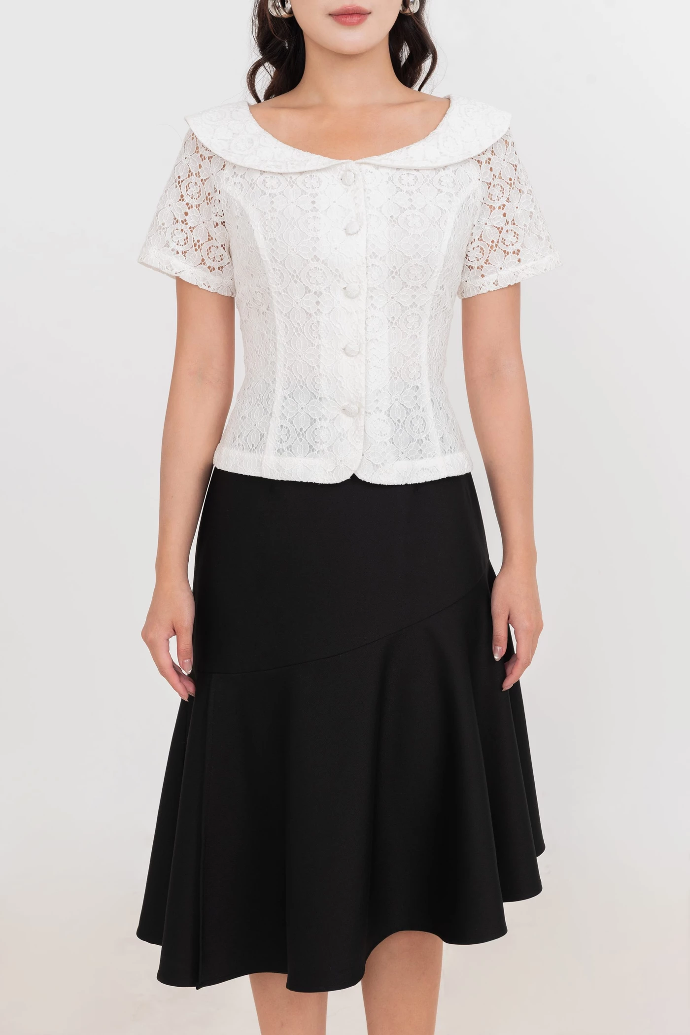 Chân váy đuôi cá cách điệu