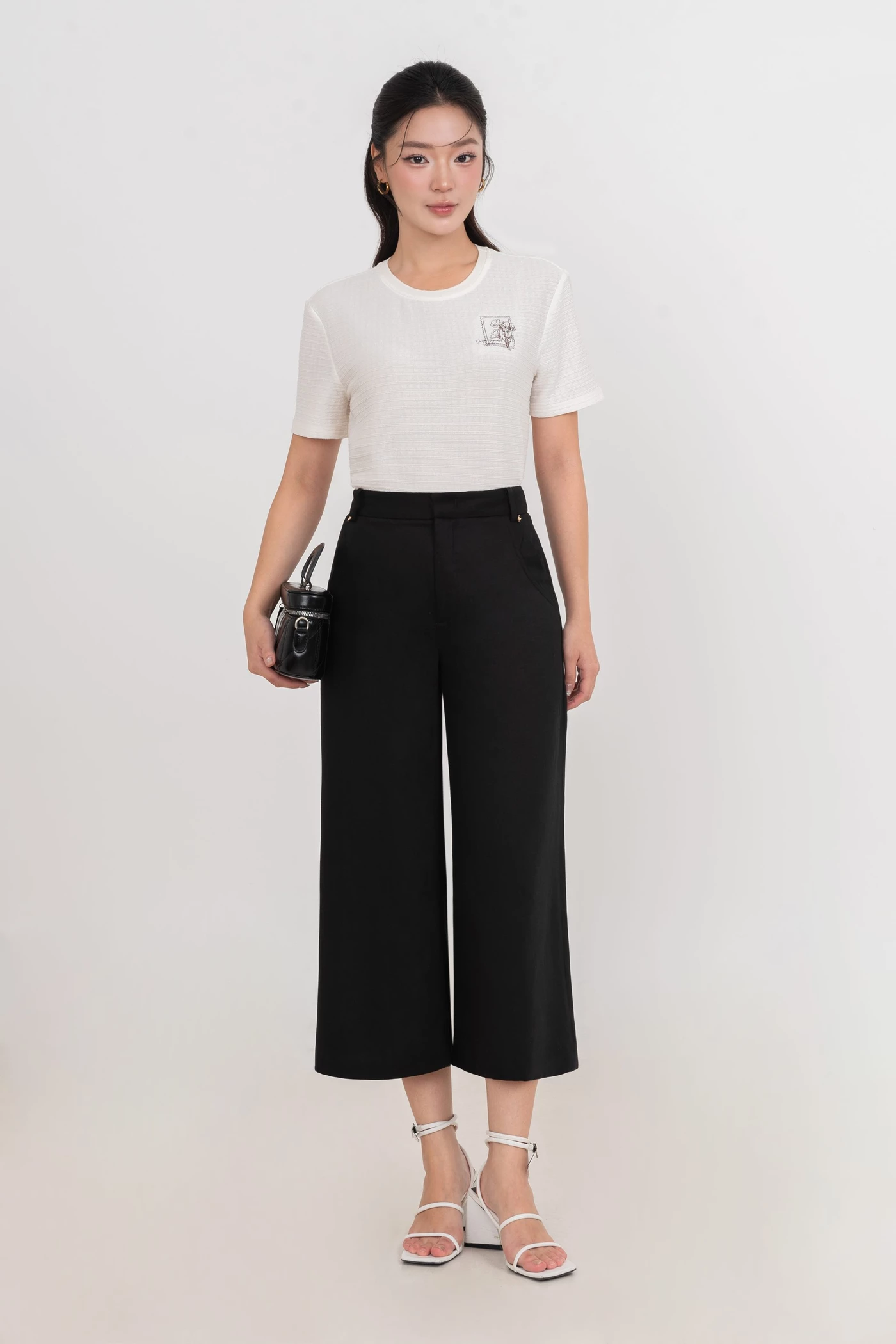 Áo thun dệt kim Moda
