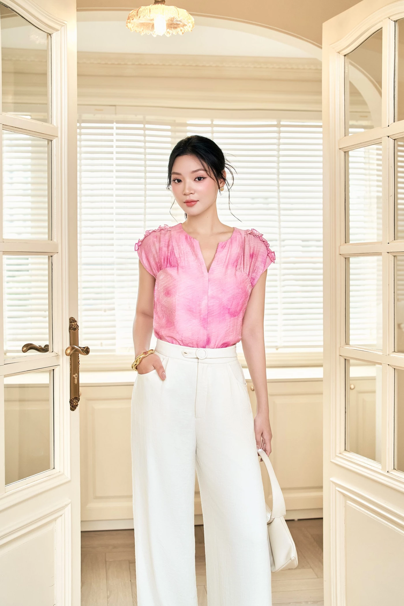 Áo sơ mi lụa Soft Aura