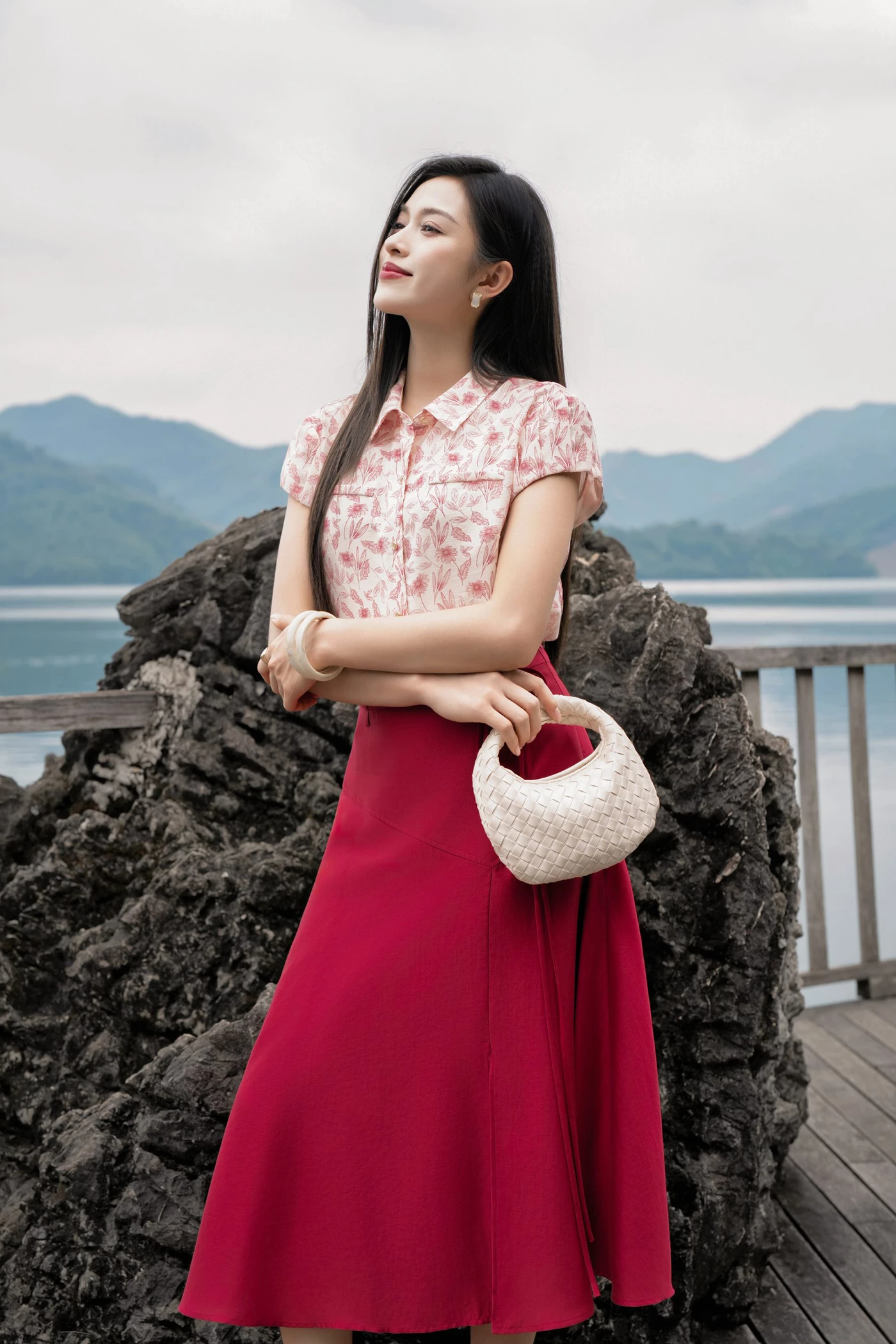 Chân váy Crimson Flow