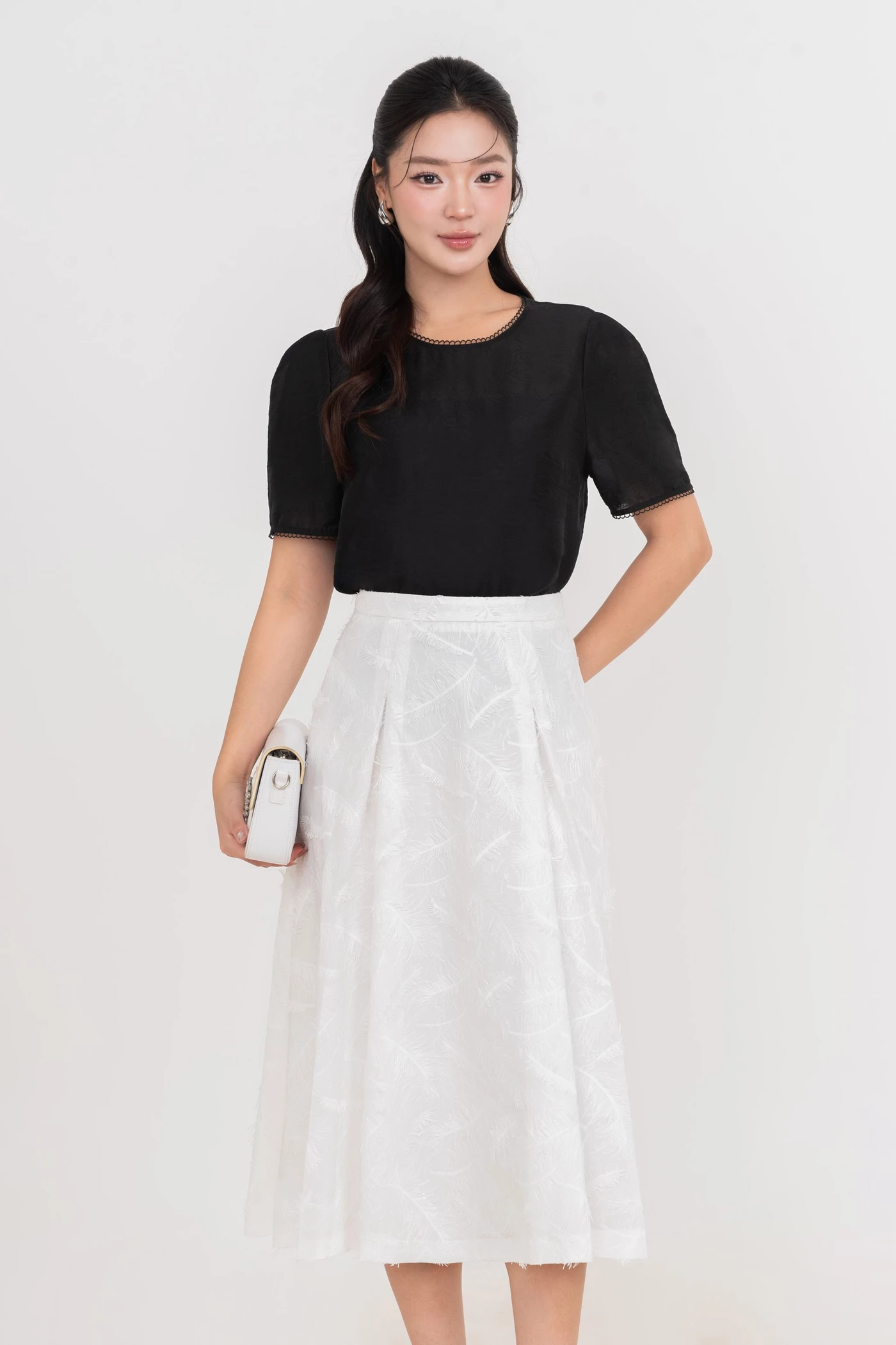 Áo lụa Luna Veil