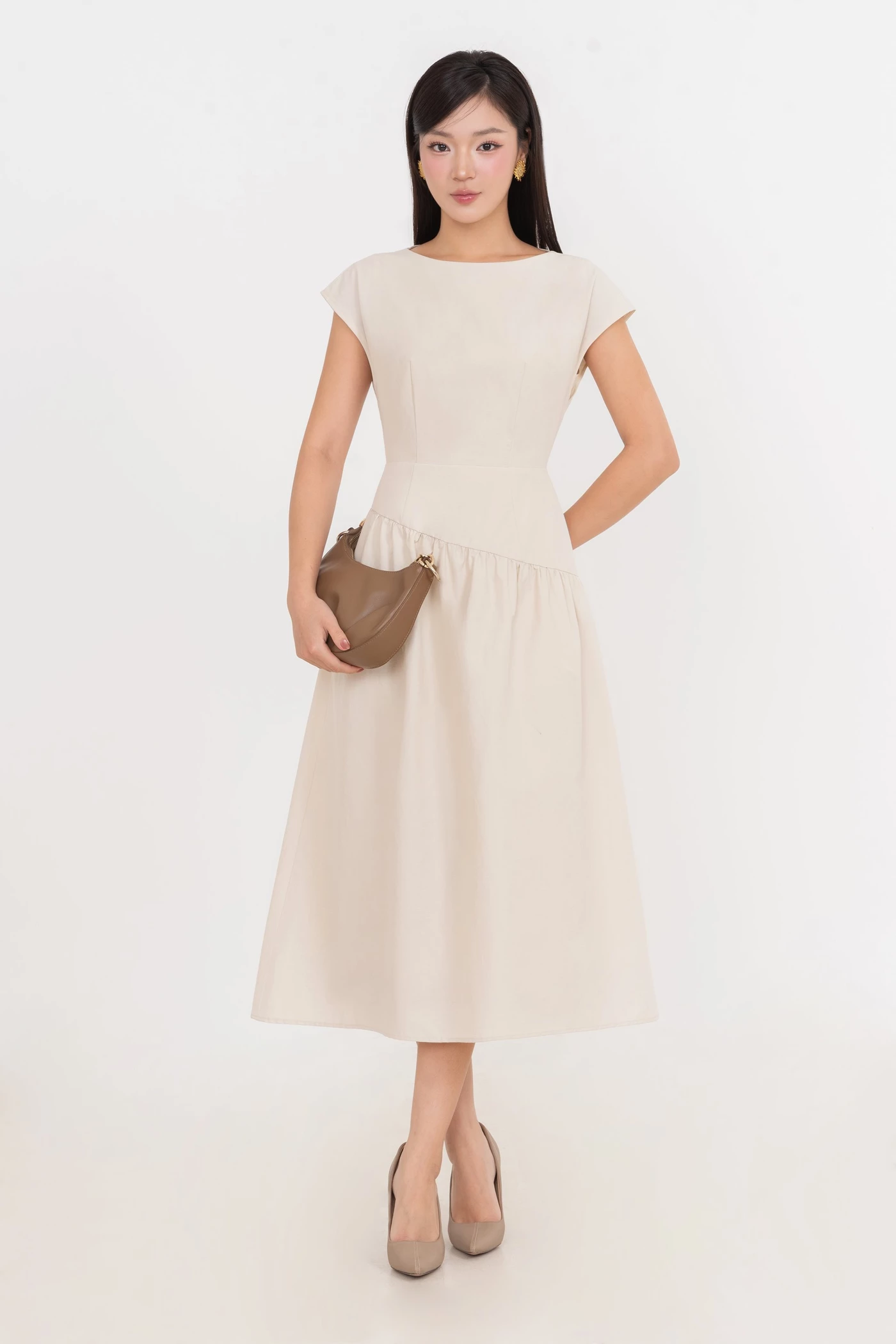 Đầm xòe tay hến Elysia
