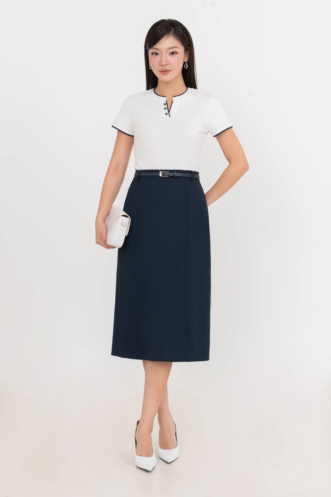 Chân váy bút chì Navy Essence