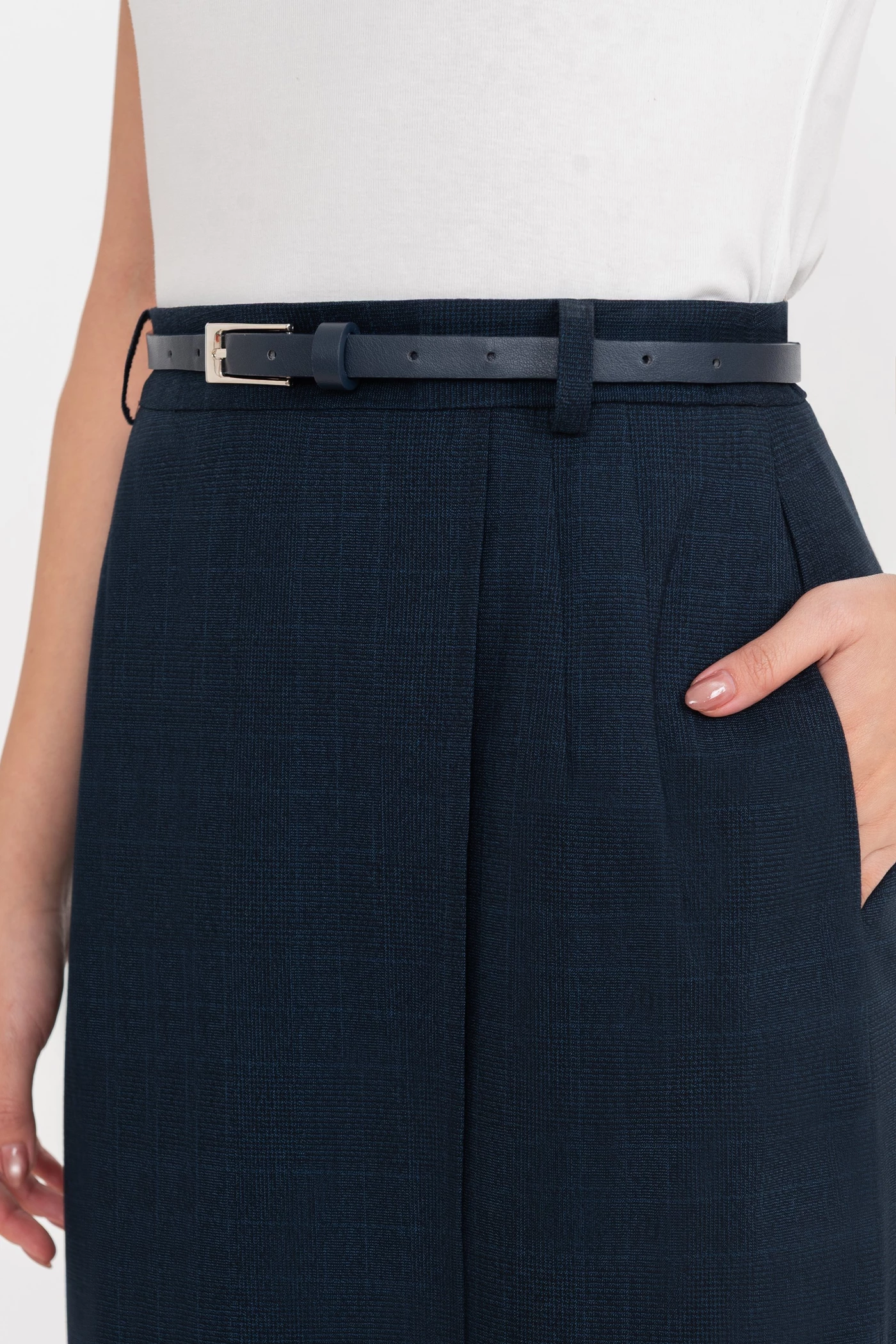 Chân váy bút chì Navy Essence