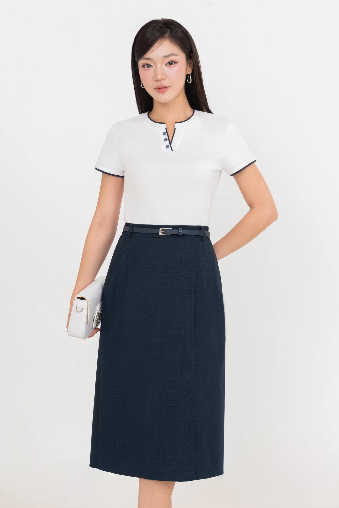Chân váy bút chì Navy Essence