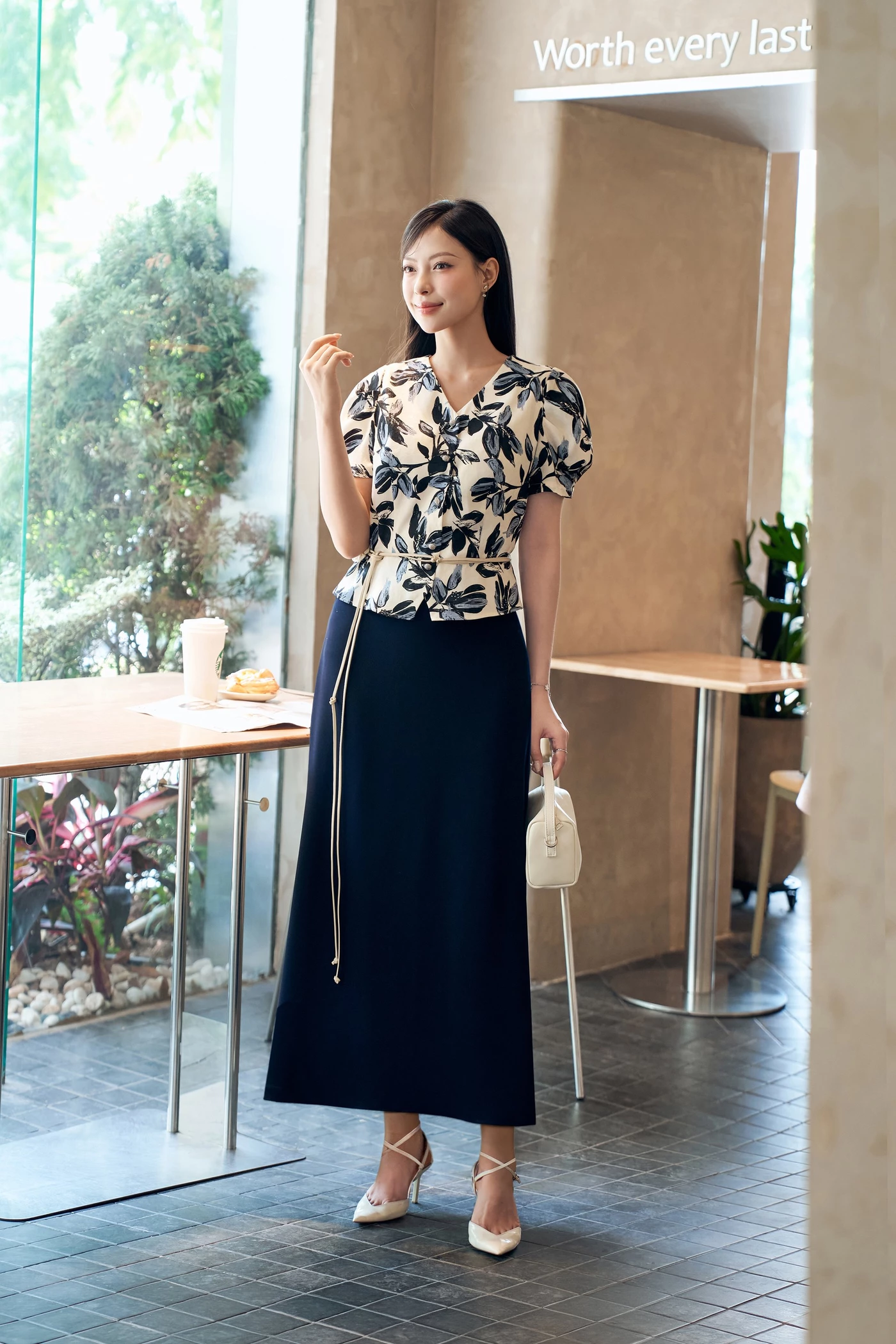 Áo công sở Navy Flora