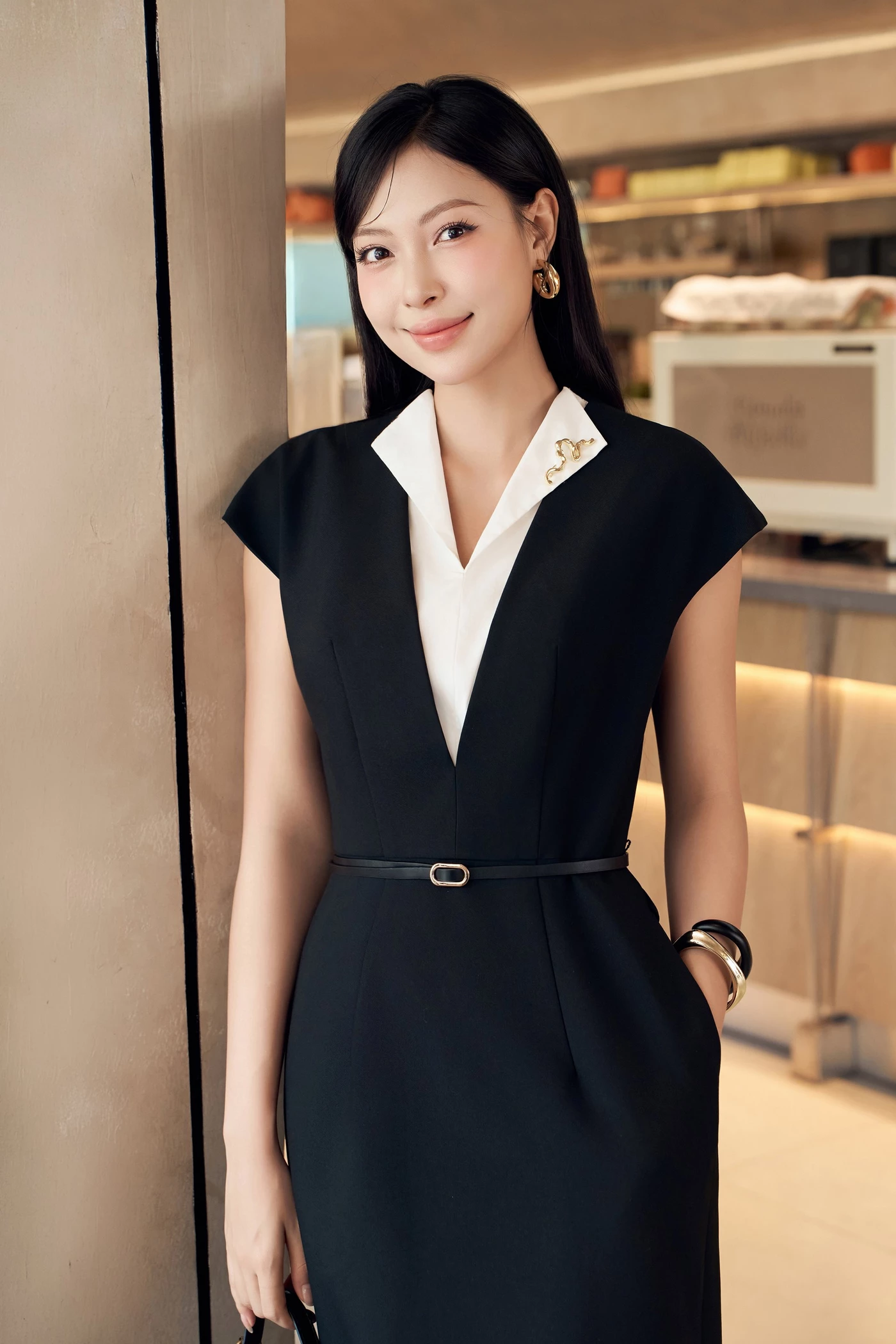Đầm ôm công sở Gentle Charm