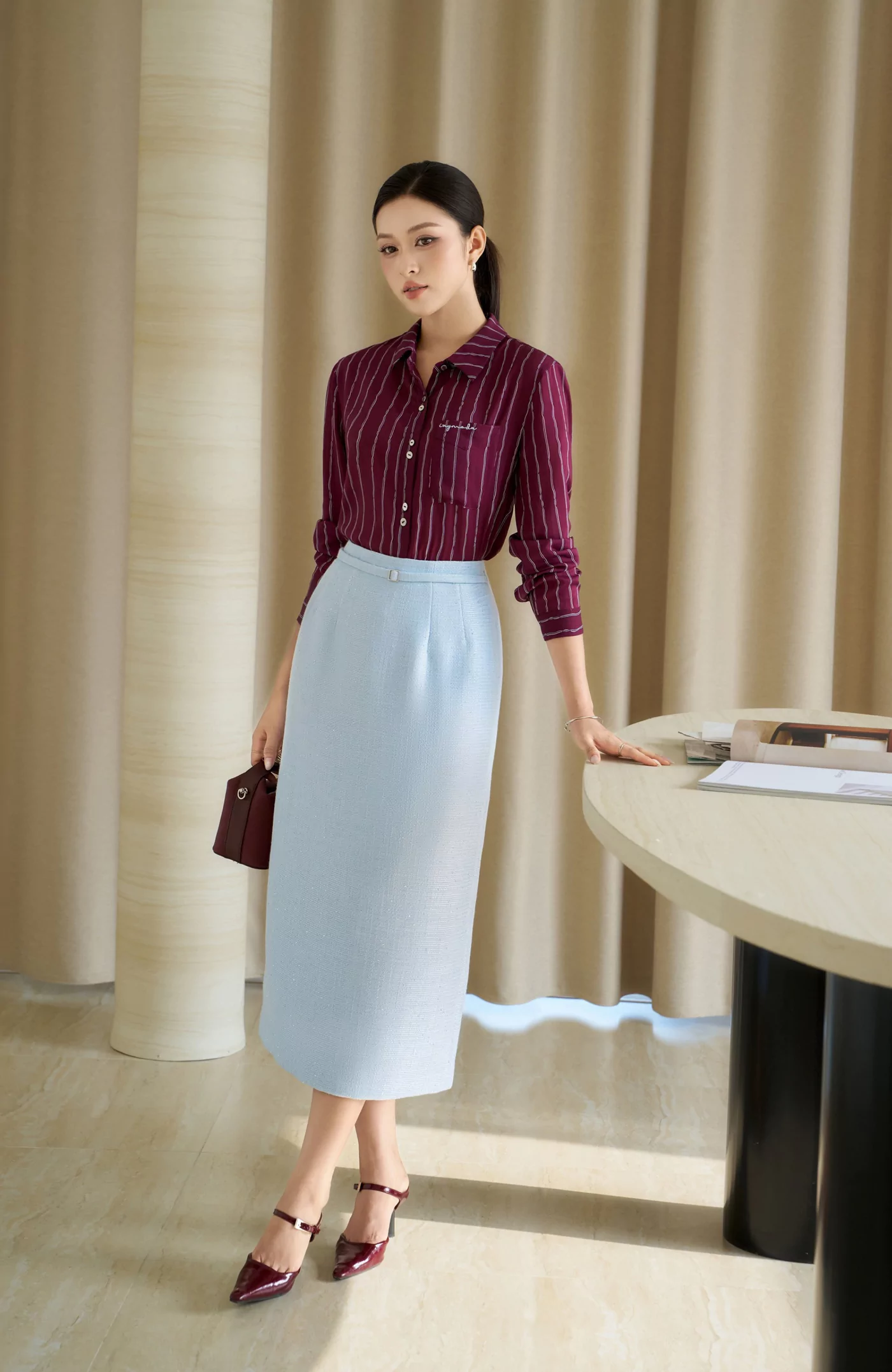 Áo sơ mi kẻ Burgundy